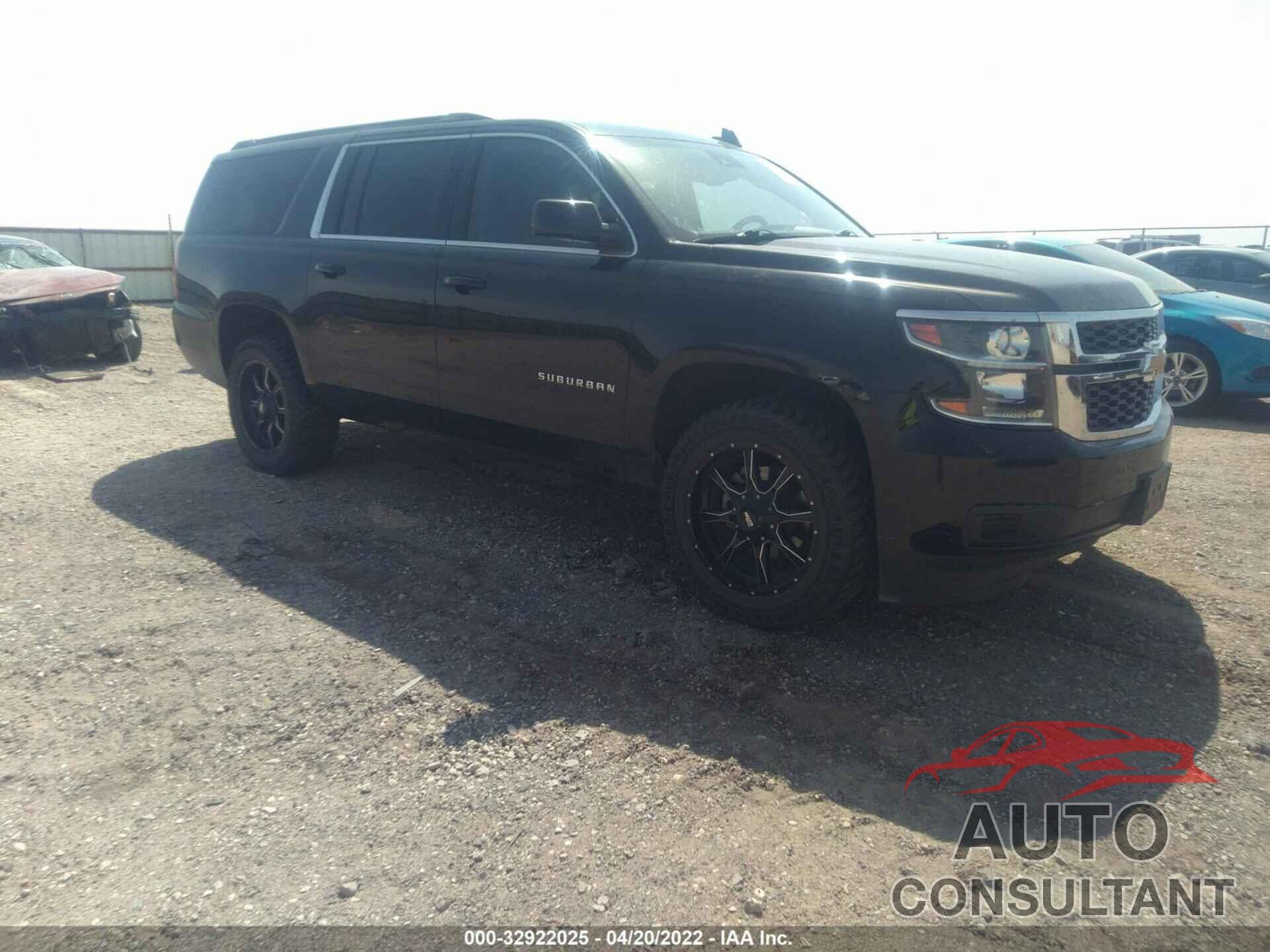 CHEVROLET SUBURBAN 2019 - 1GNSKHKC6KR124188