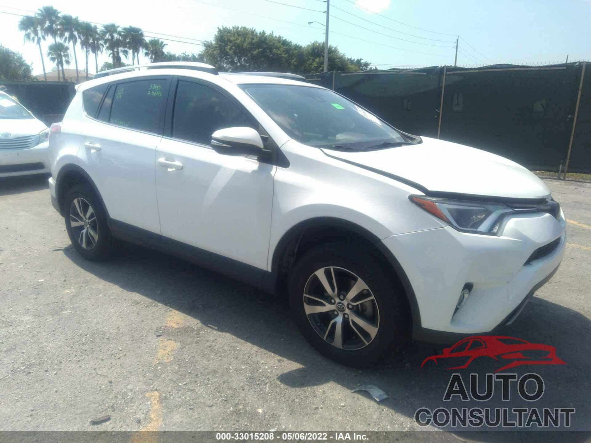 TOYOTA RAV4 2018 - JTMWFREV6JJ191937