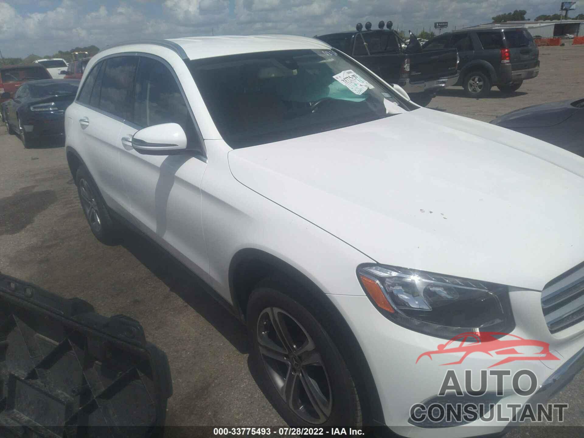 MERCEDES-BENZ GLC 2019 - WDC0G4JB2KF560230