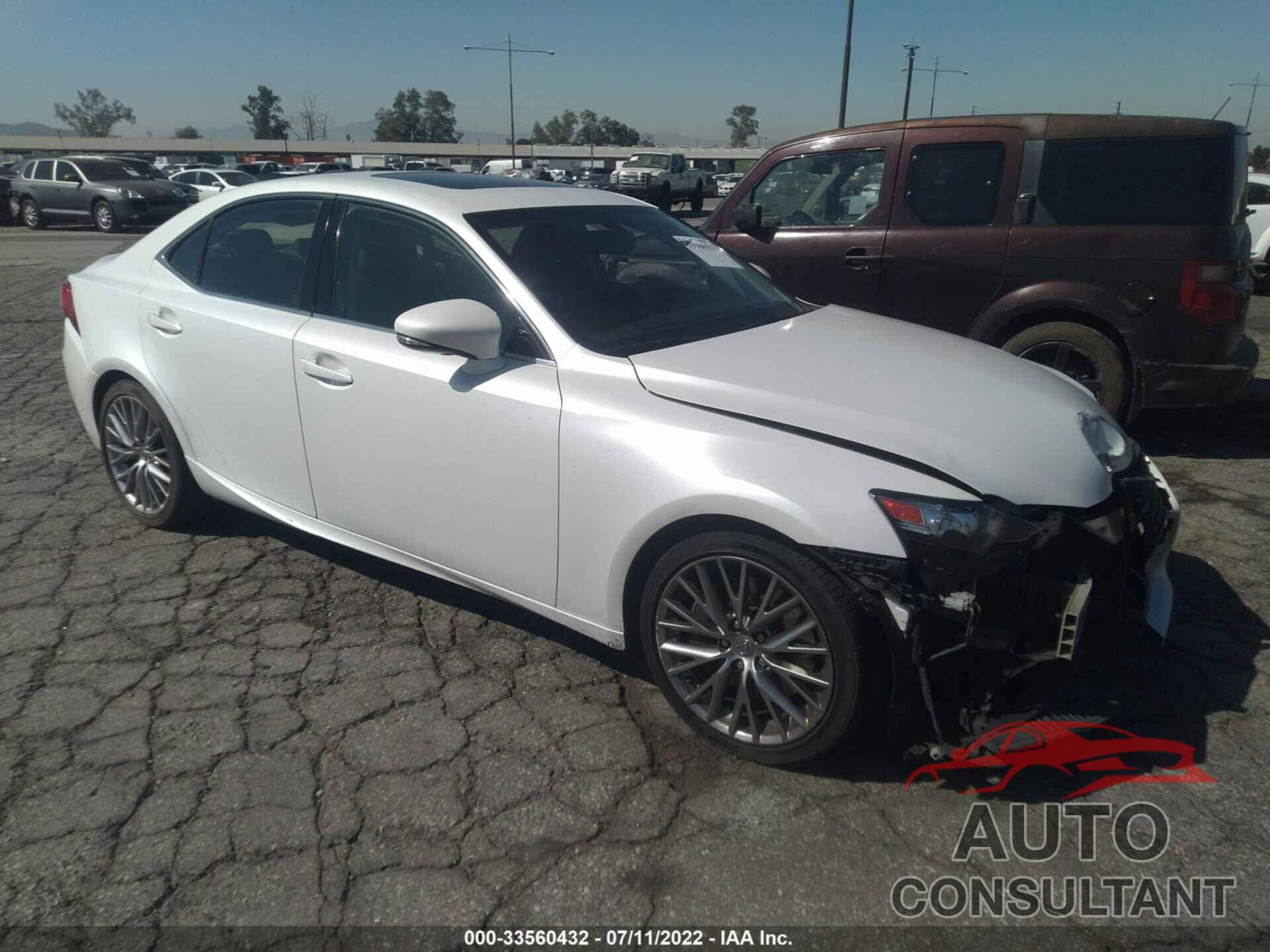 LEXUS IS 200T 2016 - JTHBA1D2XG5035132