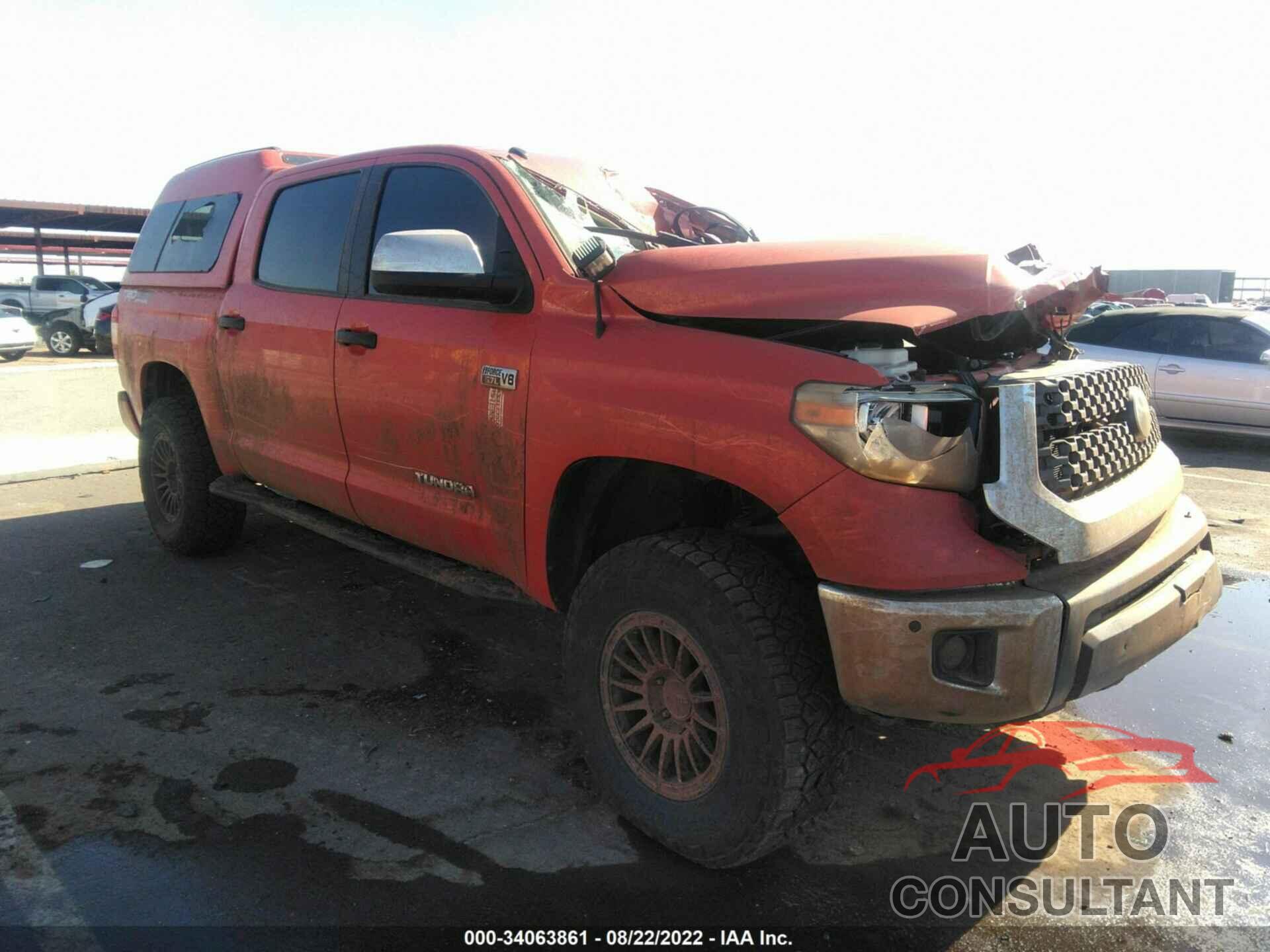 TOYOTA TUNDRA 4WD 2018 - 5TFDY5F12JX772774