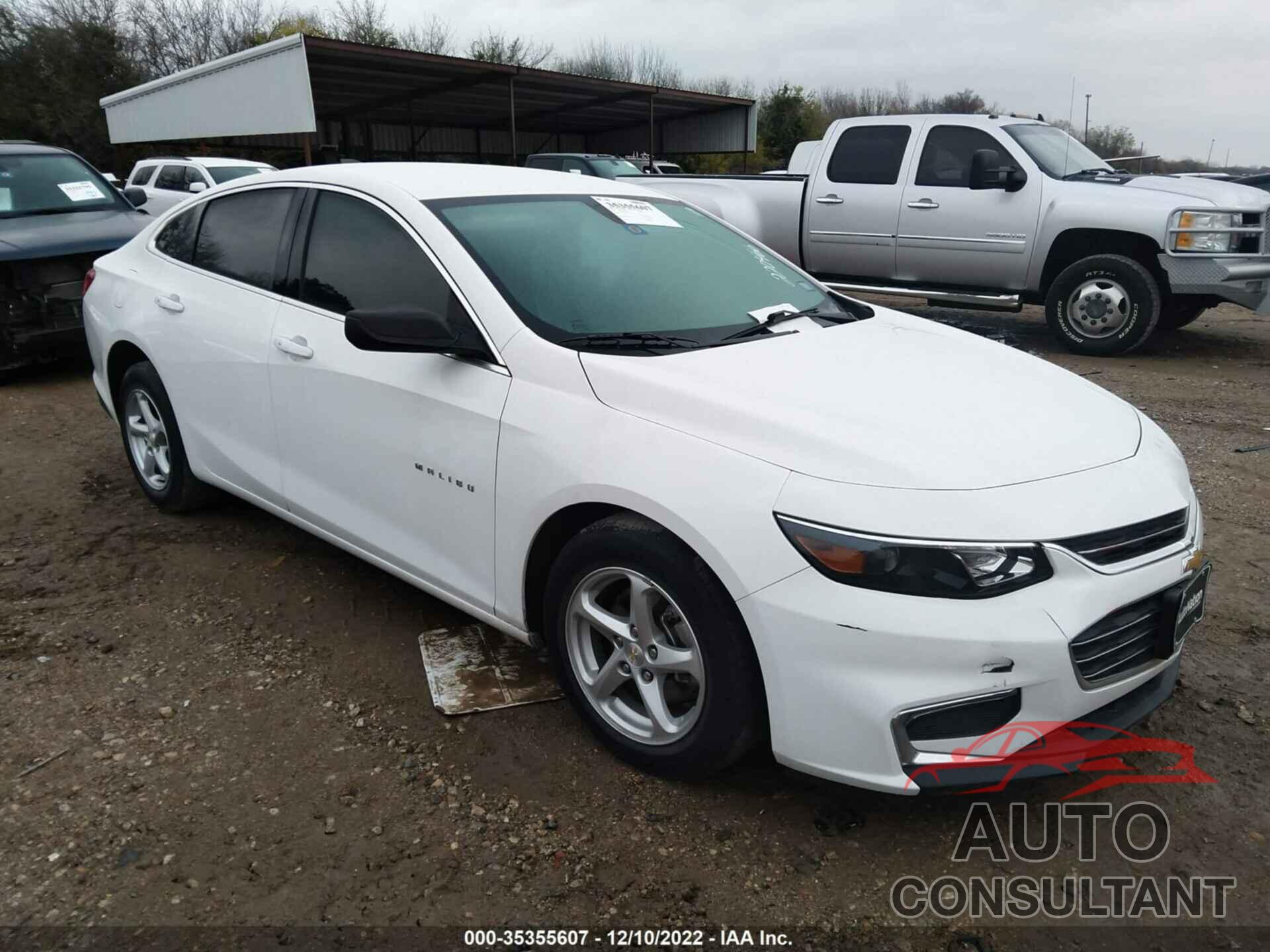 CHEVROLET MALIBU 2018 - 1G1ZB5ST8JF220466