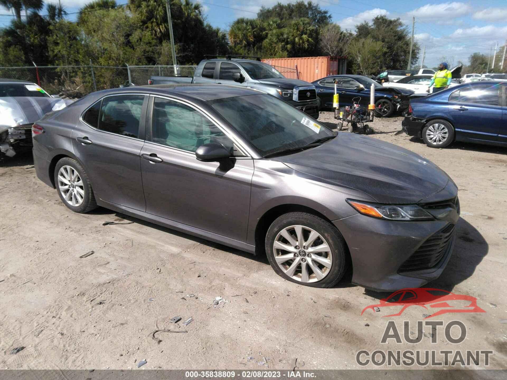 TOYOTA CAMRY 2020 - 4T1C11AK4LU932680