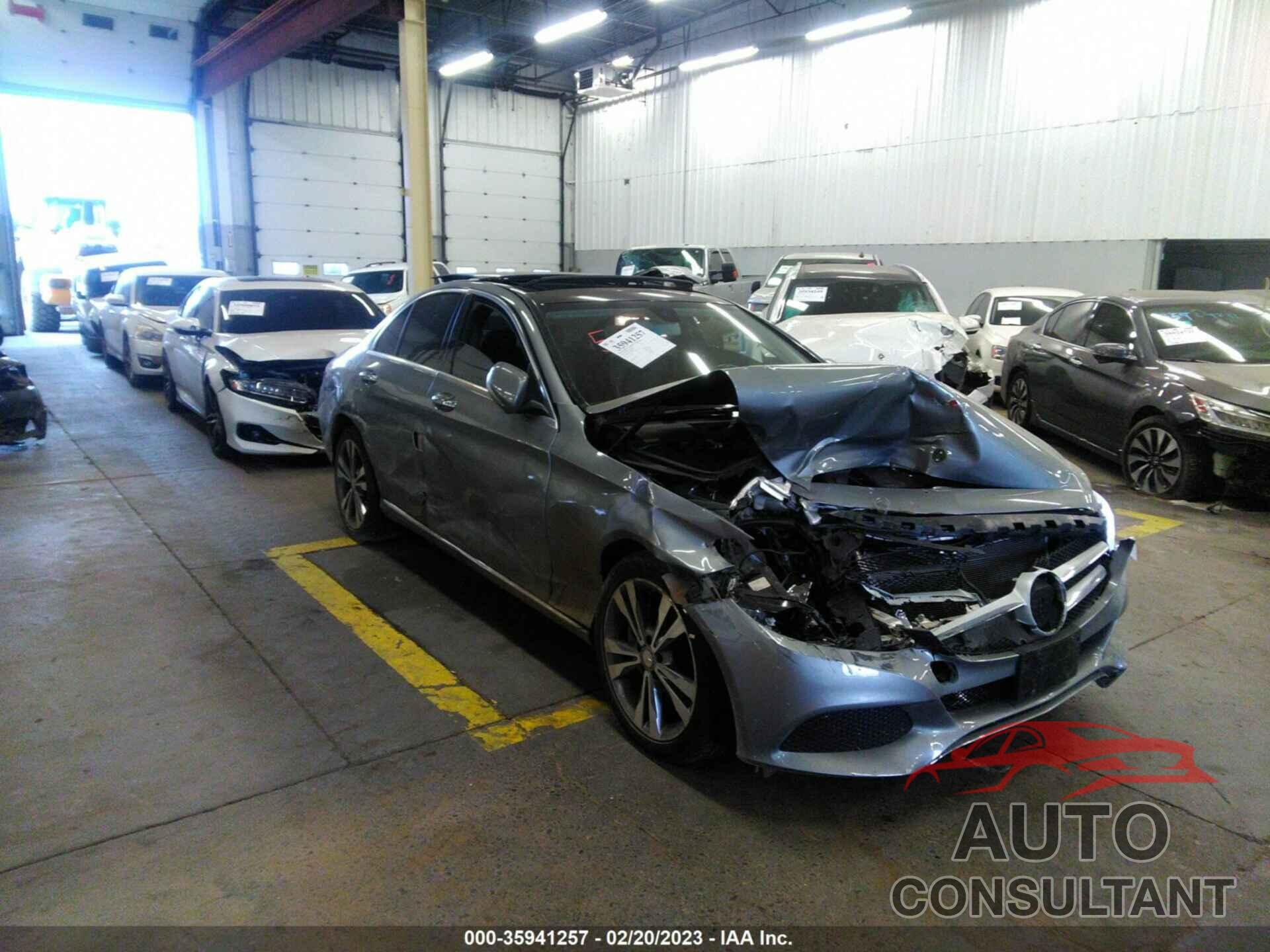 MERCEDES-BENZ C-CLASS 2015 - 55SWF4KBXFU086666
