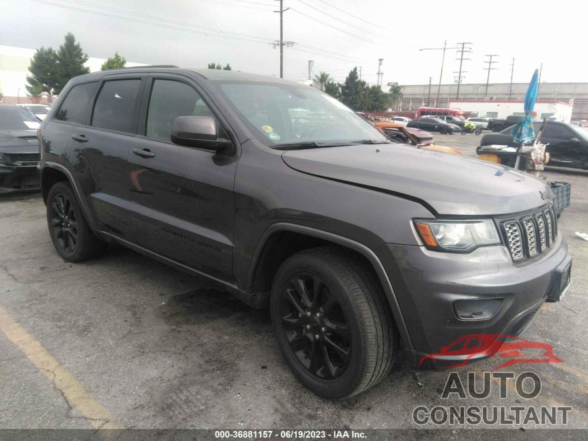 JEEP GRAND CHEROKEE 2017 - 1C4RJEAG8HC915878