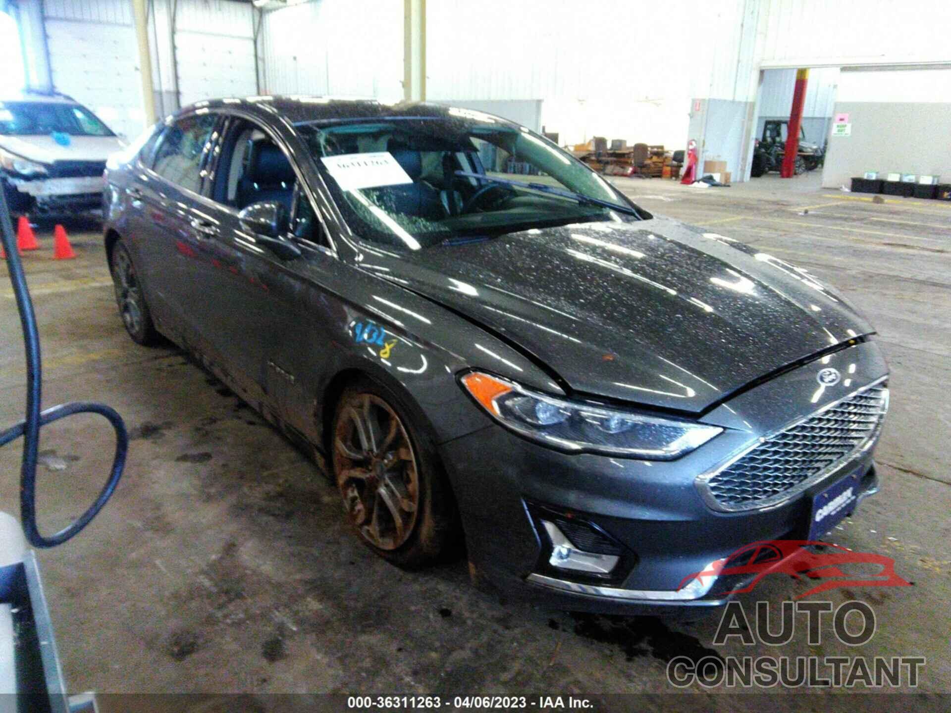 FORD FUSION HYBRID 2019 - 3FA6P0RUXKR202641