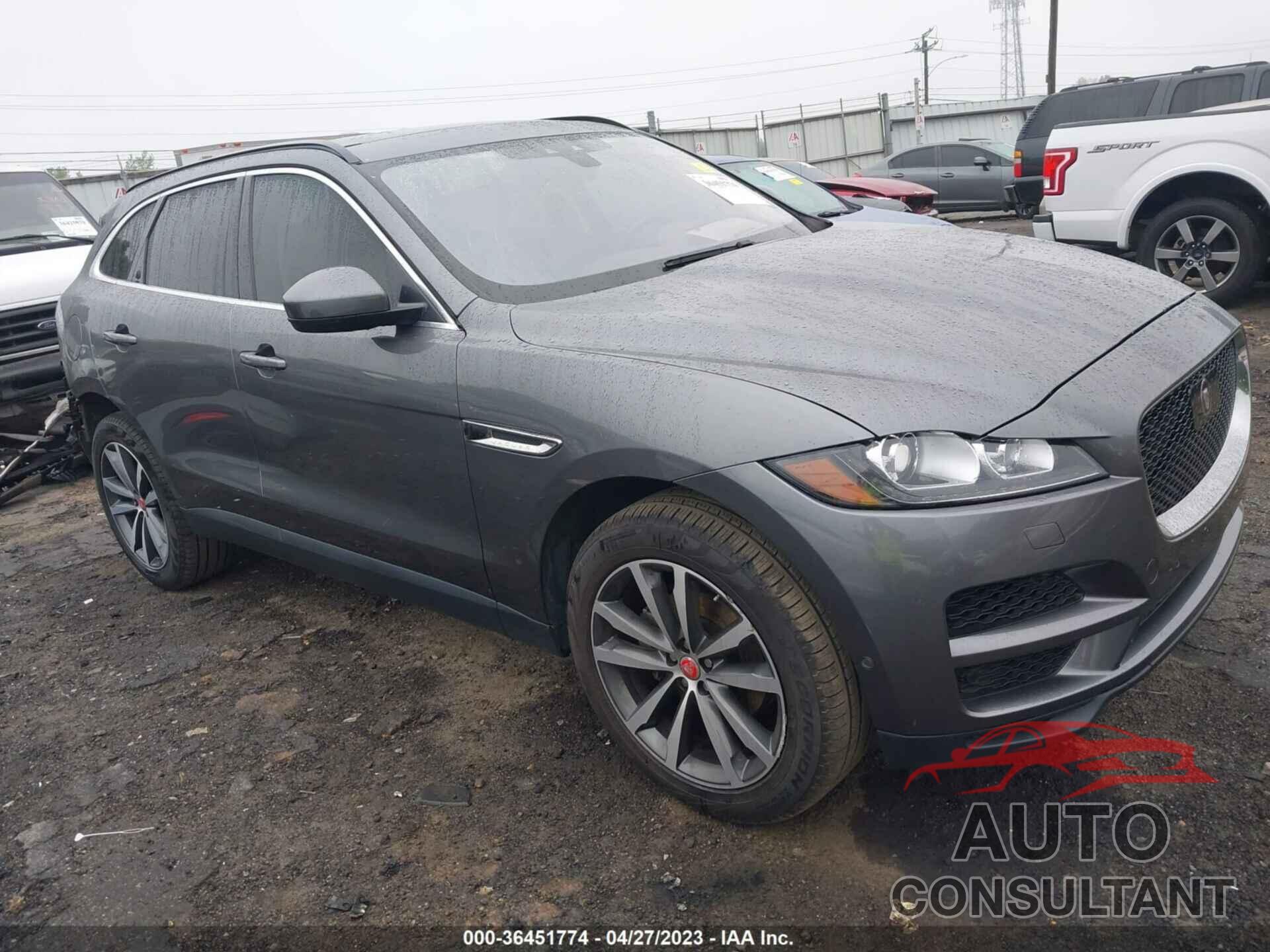 JAGUAR F-PACE 2019 - SADCK2FX8KA360156