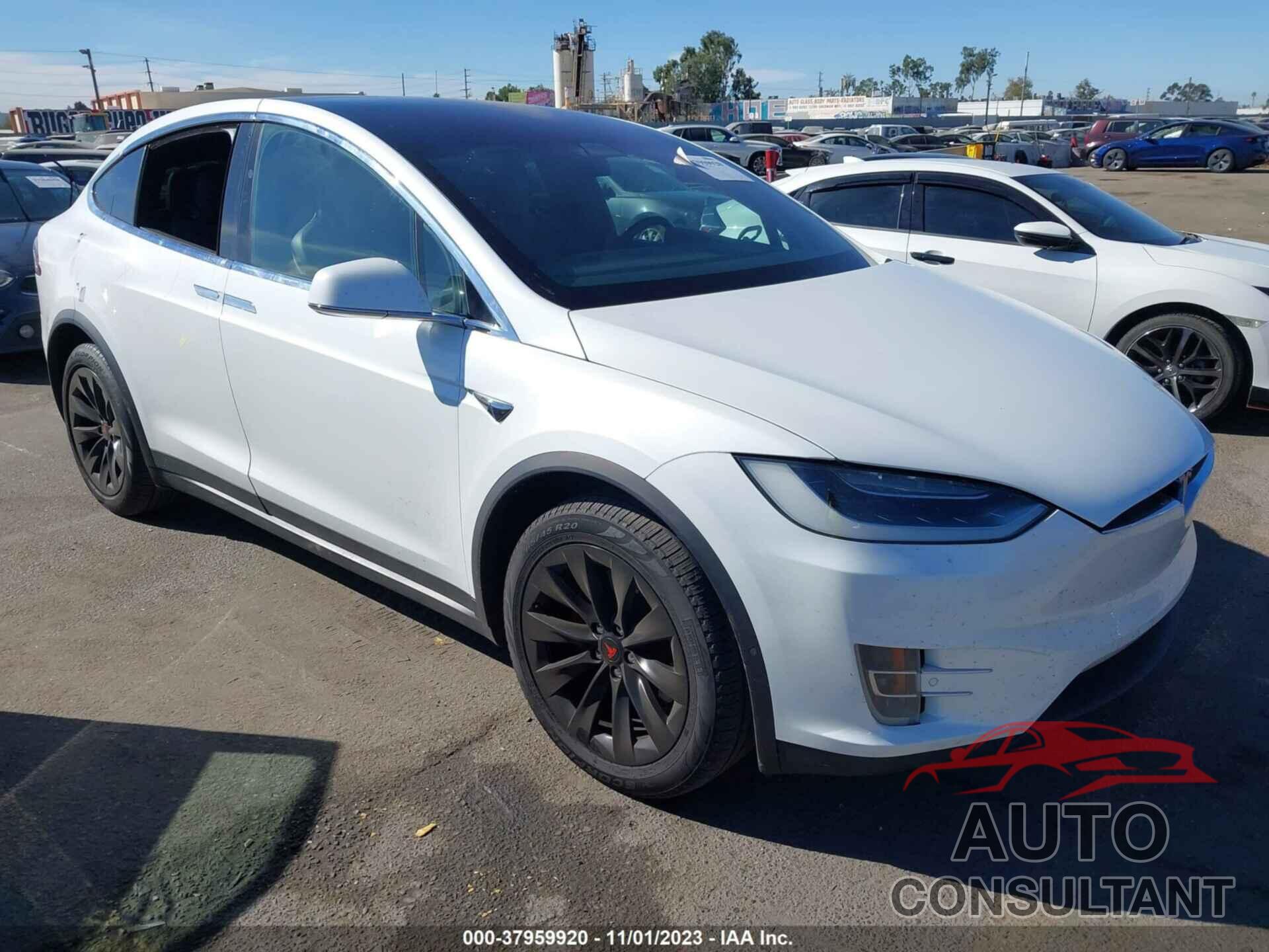 TESLA MODEL X 2016 - 5YJXCBE27GF029423