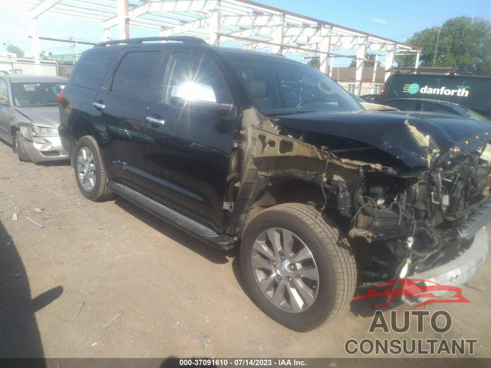 TOYOTA SEQUOIA 2017 - 5TDJY5G15HS152924