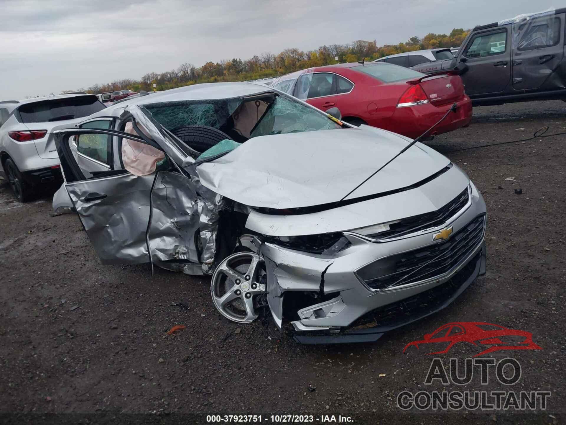 CHEVROLET MALIBU 2016 - 1G1ZB5ST4GF258222