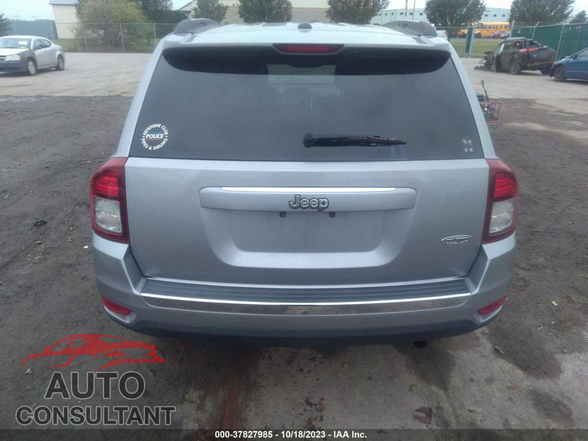 JEEP COMPASS 2015 - 1C4NJCEA9FD367275