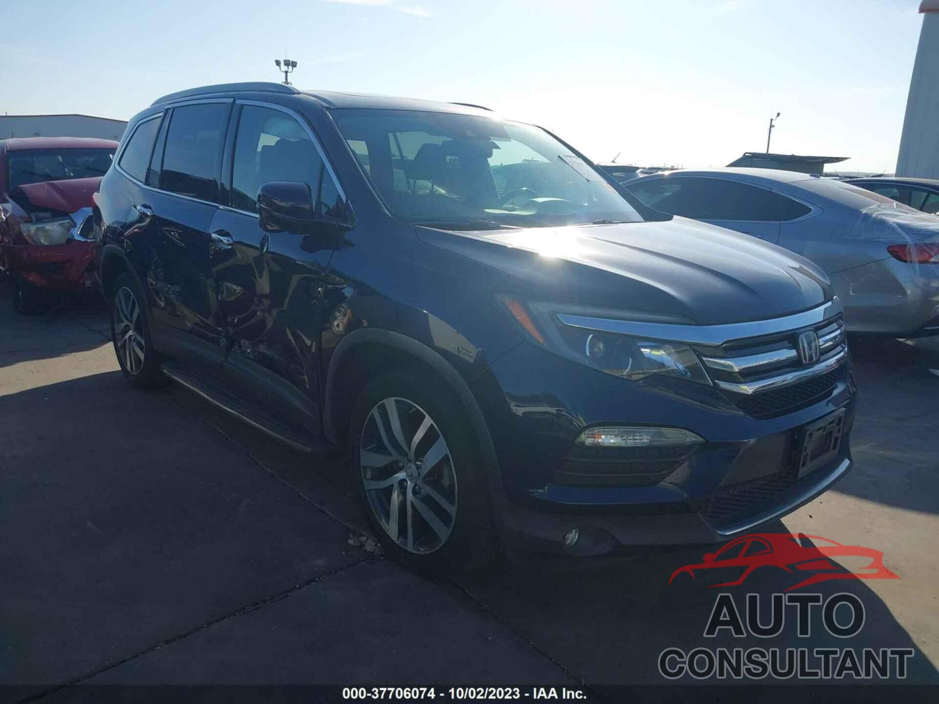 HONDA PILOT 2017 - 5FNYF5H95HB007976