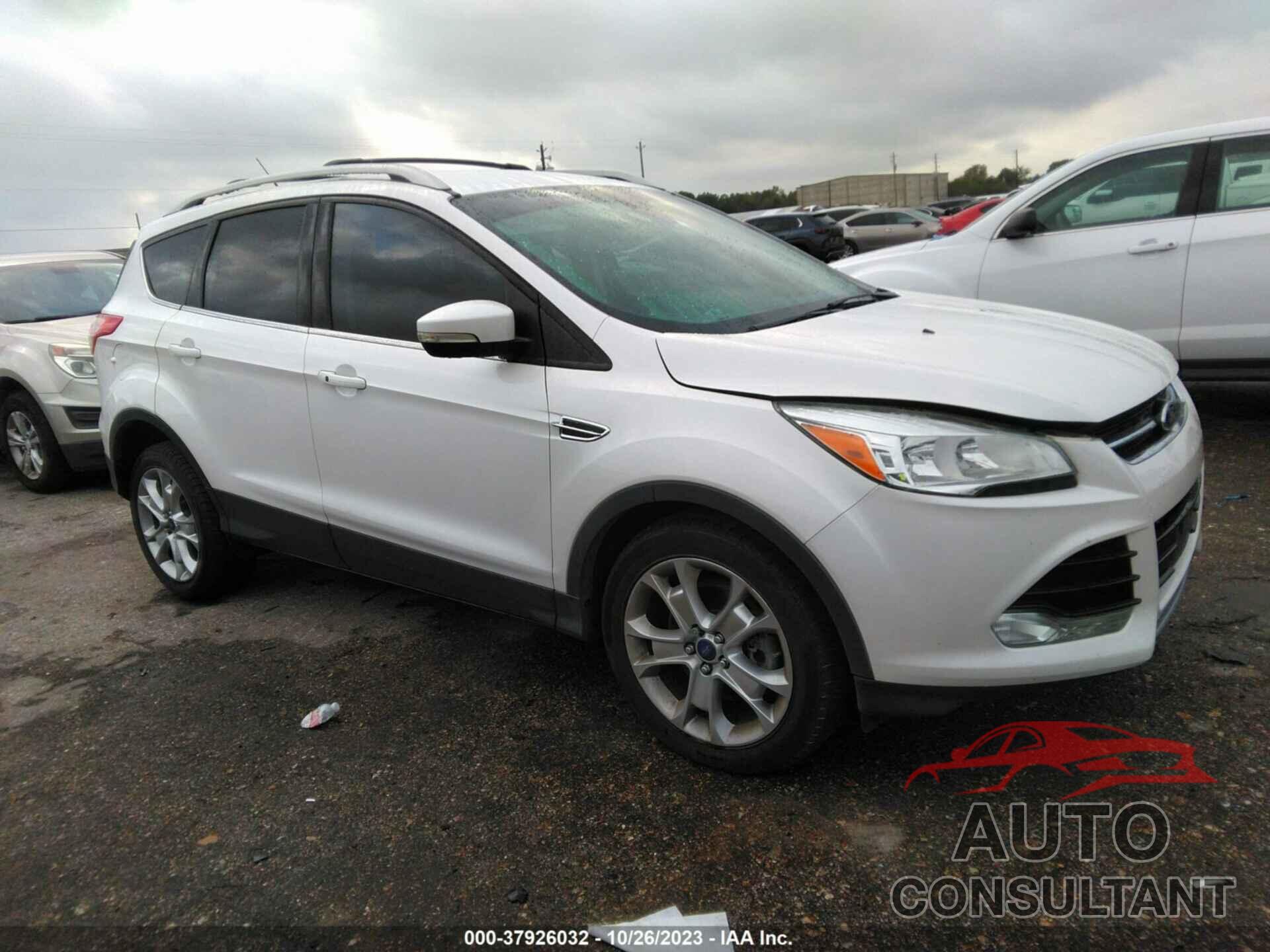 FORD ESCAPE 2015 - 1FMCU0J95FUB39603