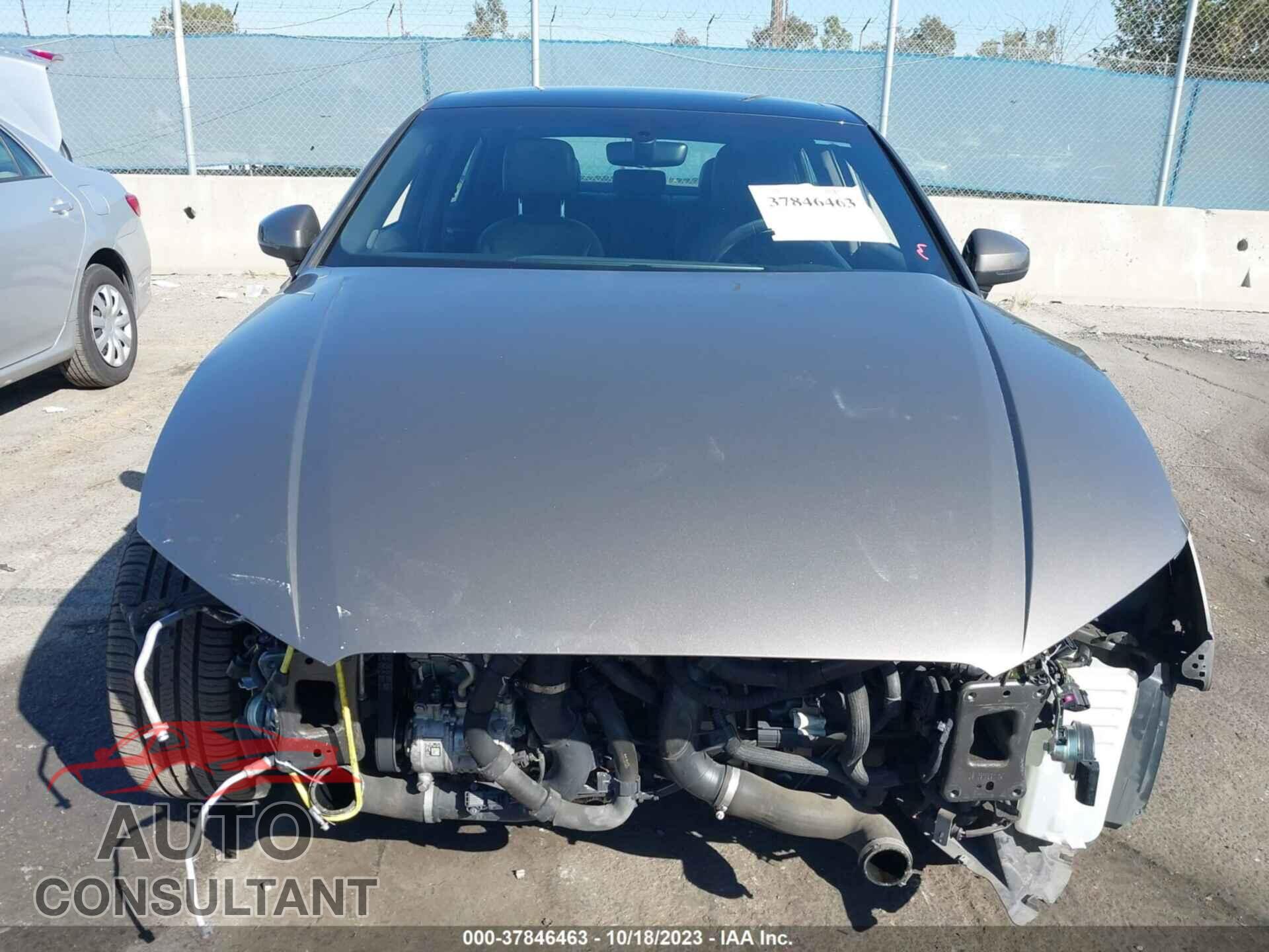 AUDI A3 2016 - WAUA7GFF1G1064330