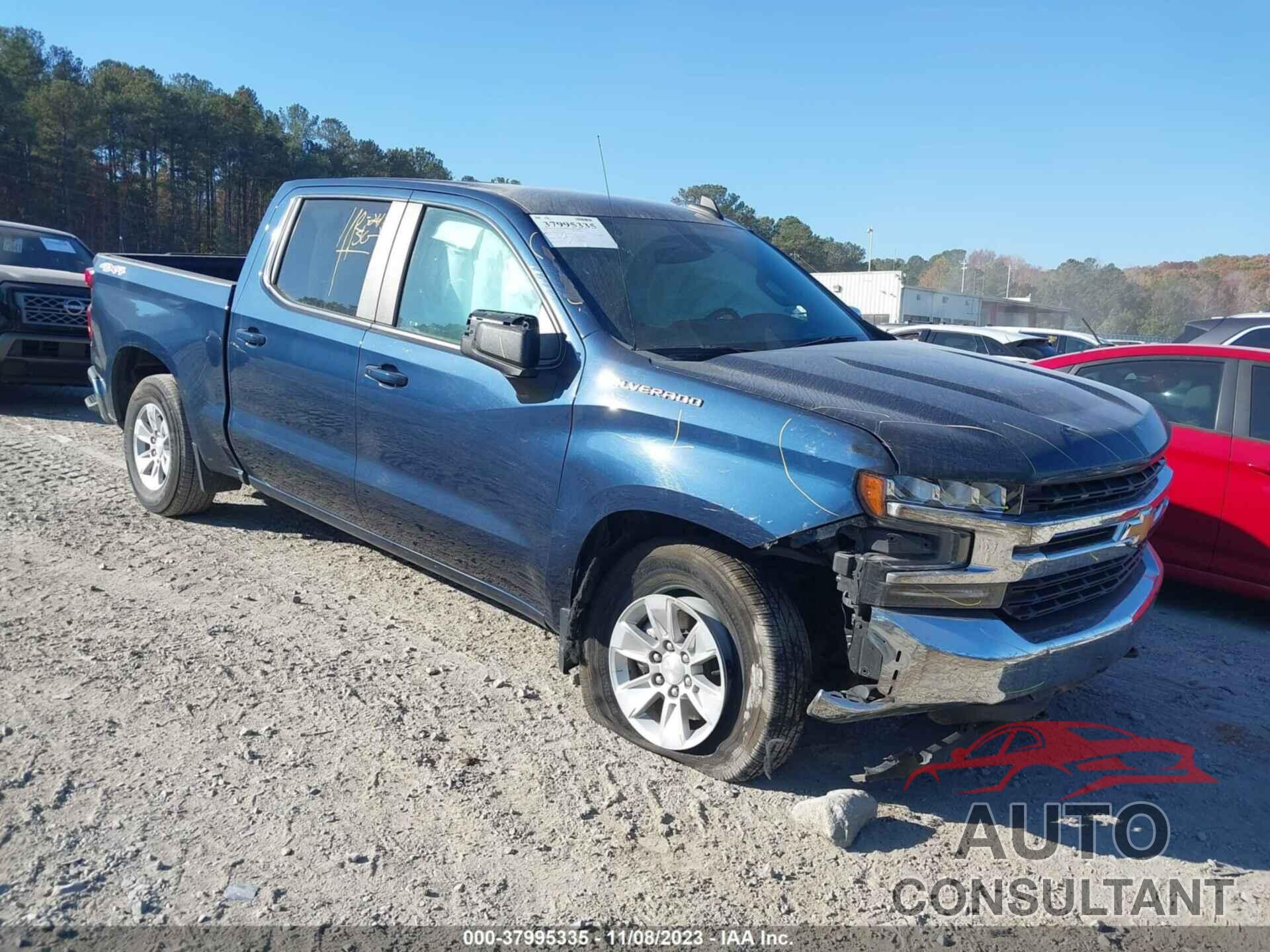 CHEVROLET SILVERADO 1500 2021 - 1GCUYDED1MZ242617