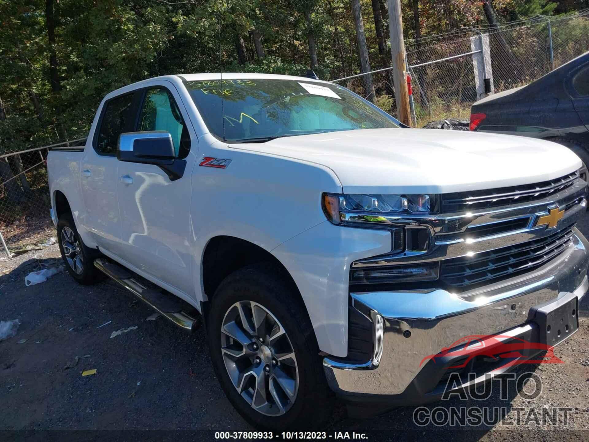 CHEVROLET SILVERADO 1500 2021 - 1GCUYDED5MZ136719