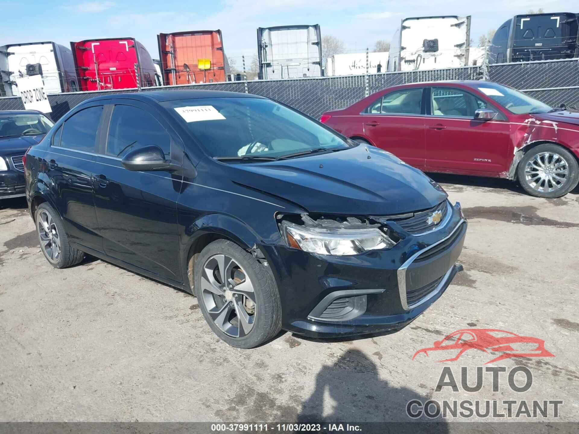 CHEVROLET SONIC 2017 - 1G1JF5SB7H4114833