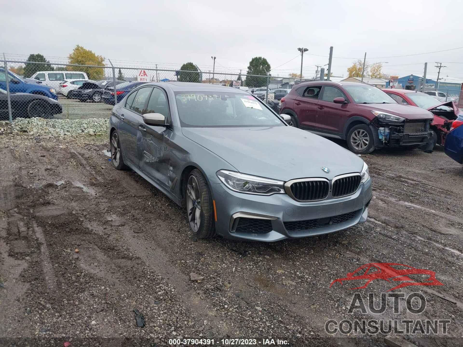 BMW 5 SERIES 2018 - WBAJB9C50JB035537
