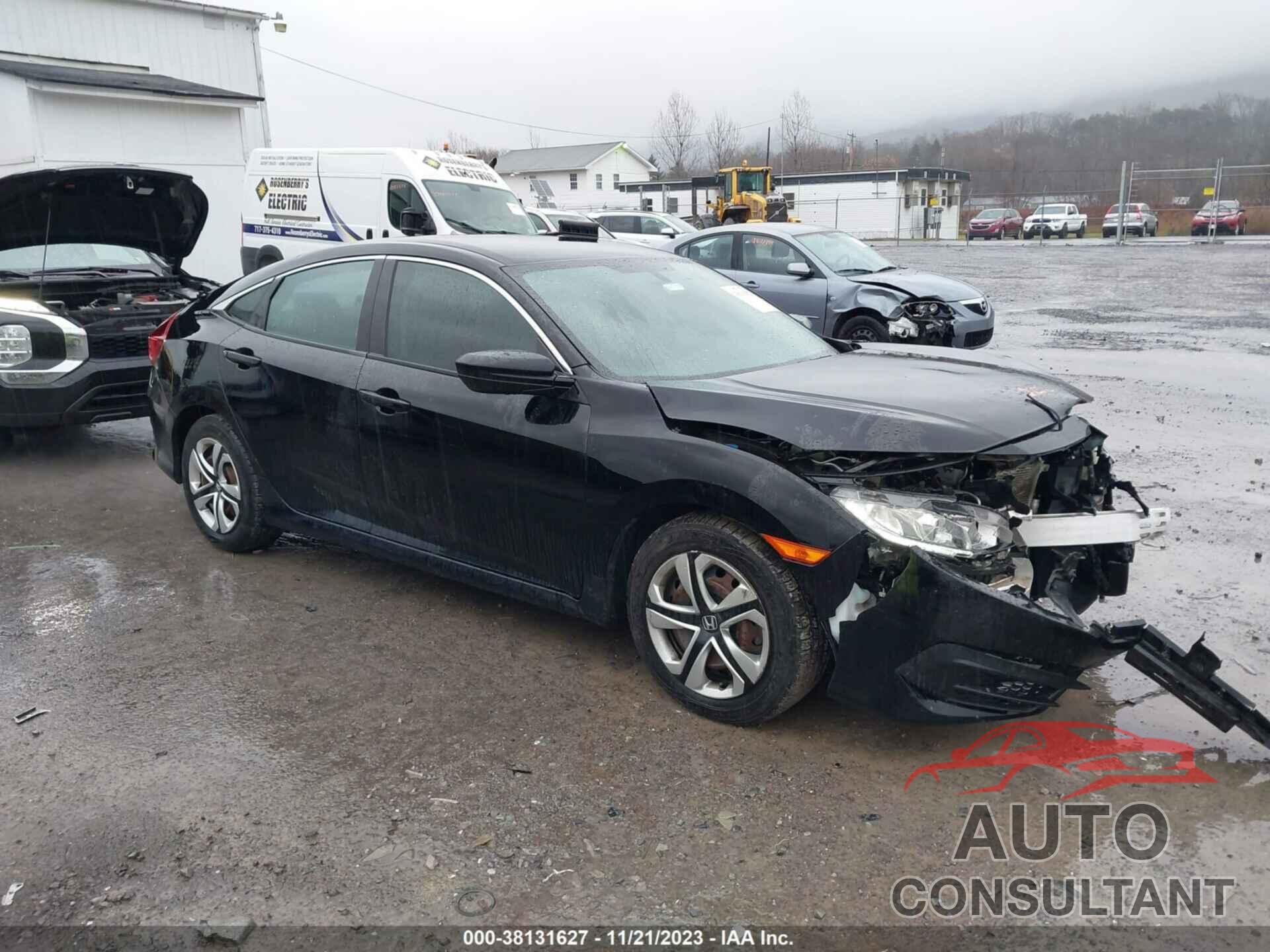 HONDA CIVIC 2018 - 2HGFC2F58JH582041