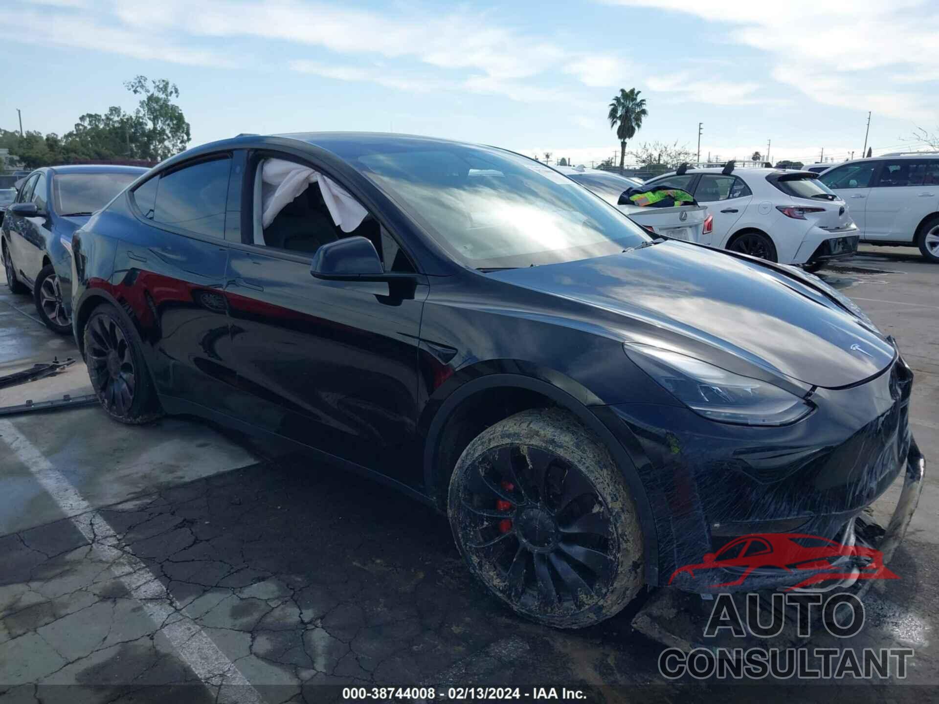 TESLA MODEL Y 2022 - 7SAYGDEF2NF409972