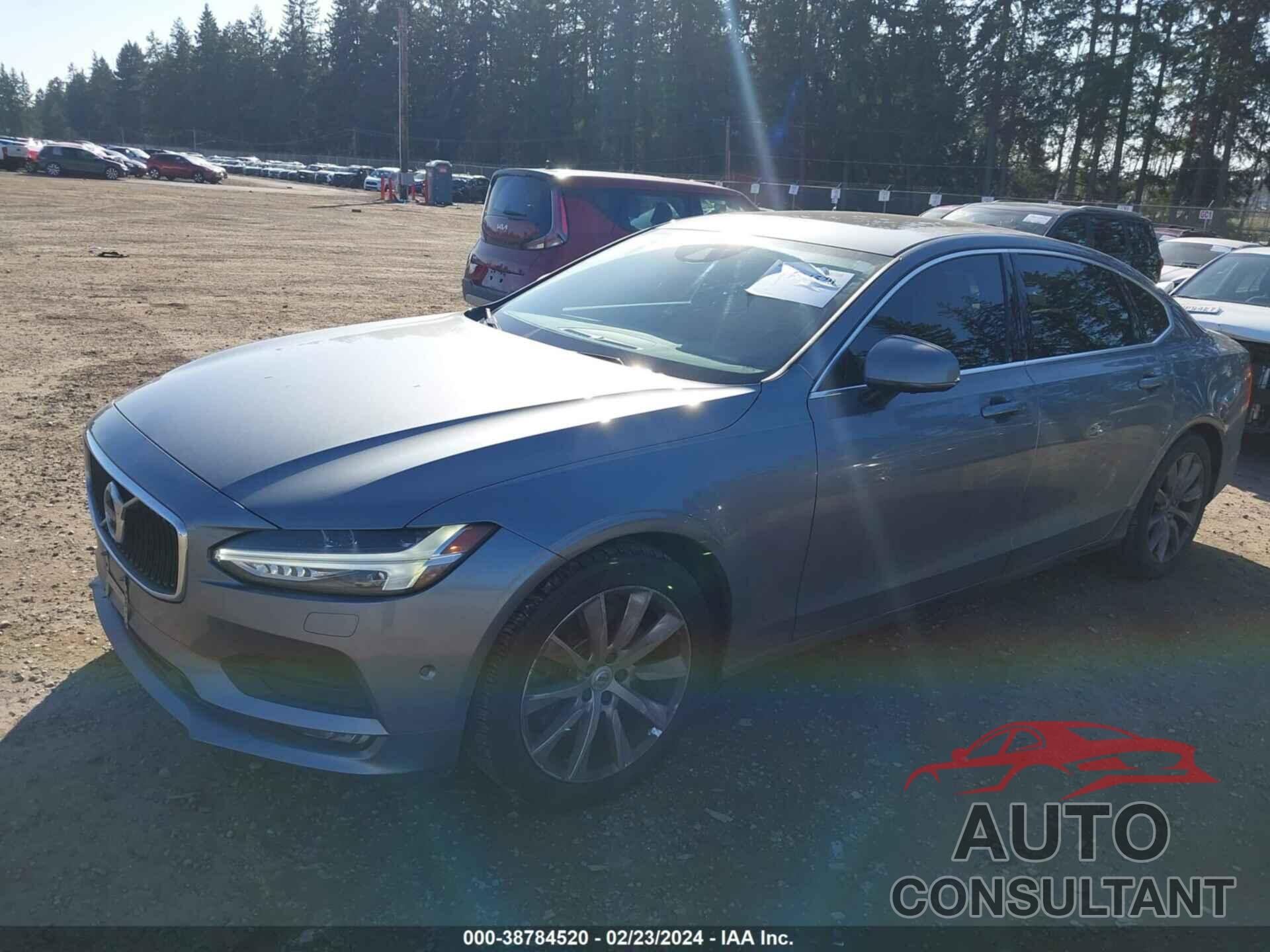 VOLVO S90 2018 - LVY992MK3JP019695