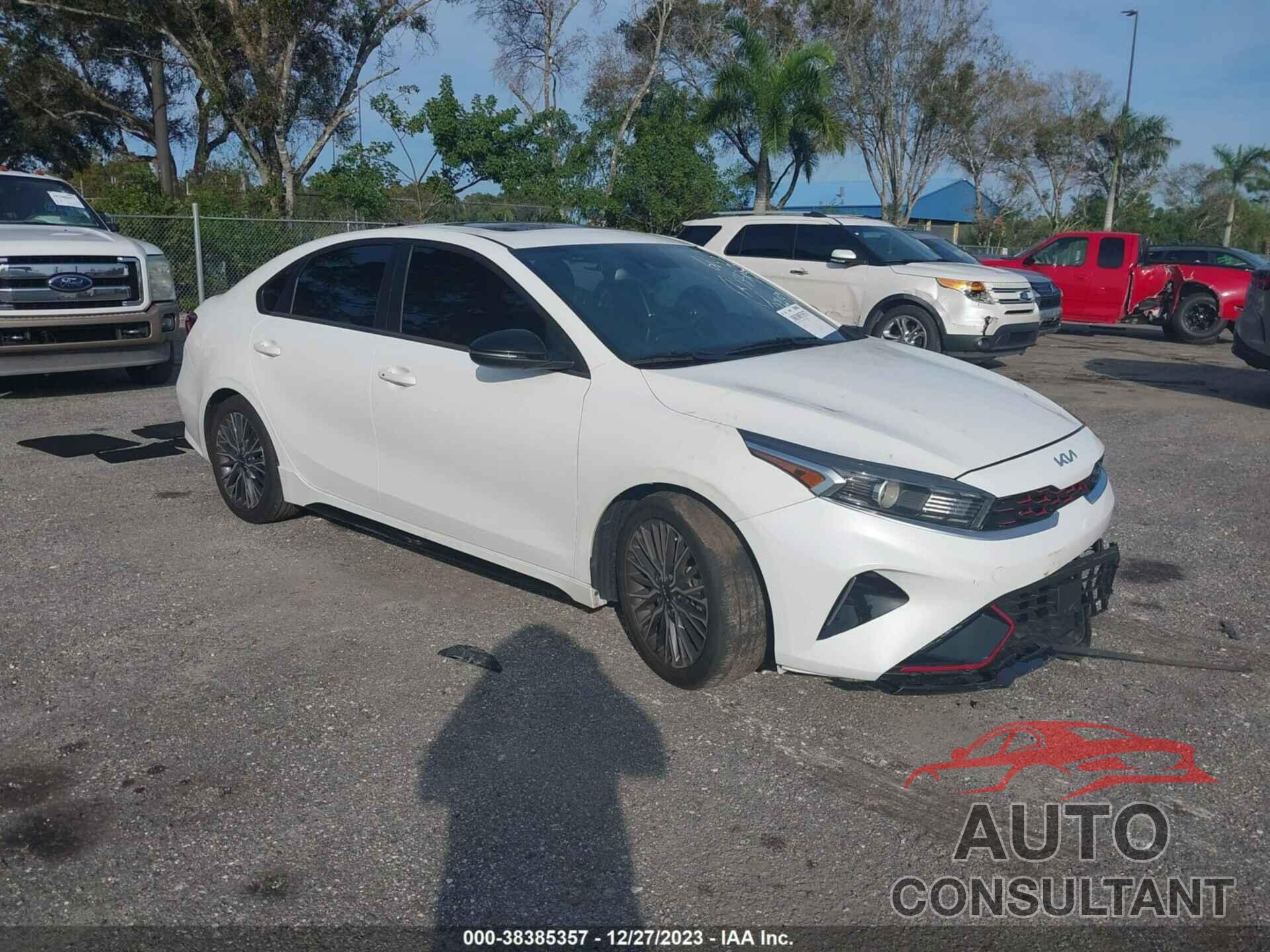 KIA FORTE 2023 - 3KPF54AD8PE513325