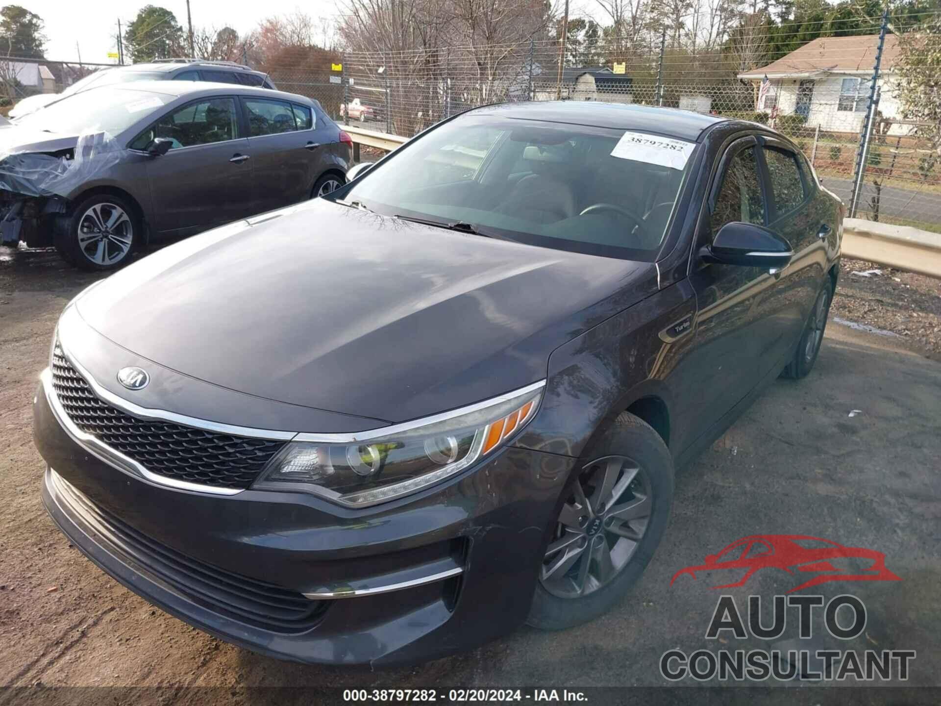 KIA OPTIMA 2017 - 5XXGT4L11HG175255