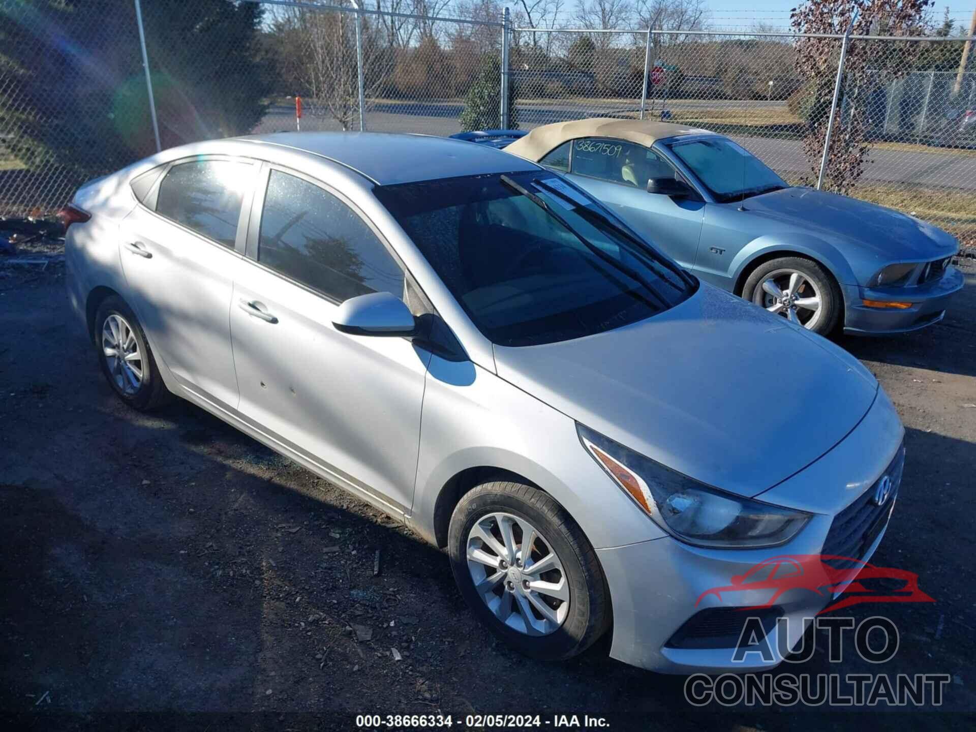 HYUNDAI ACCENT 2018 - 3KPC24A31JE010228