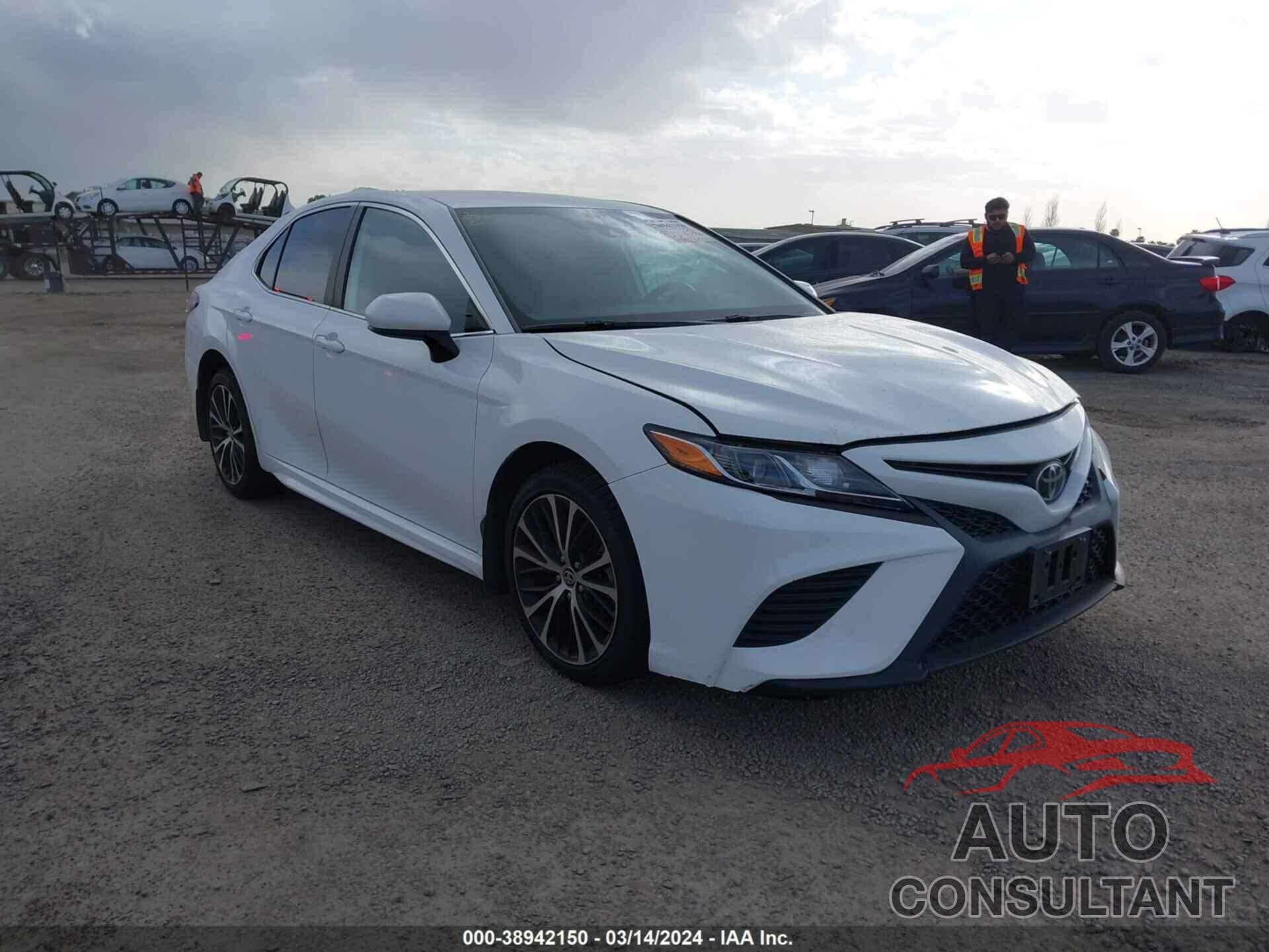 TOYOTA CAMRY 2020 - 4T1G11AK3LU988336