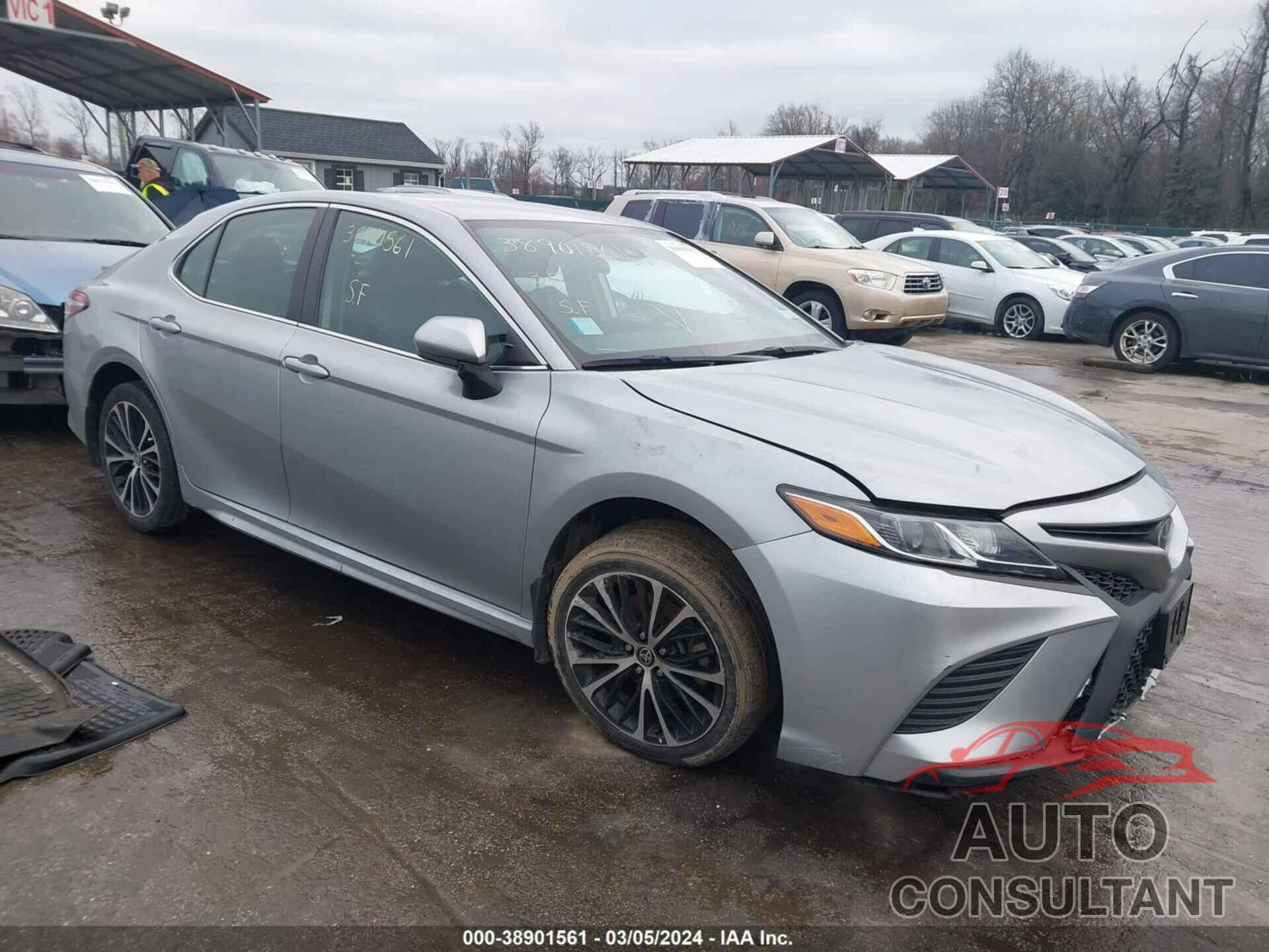 TOYOTA CAMRY 2020 - 4T1G11AK6LU503297