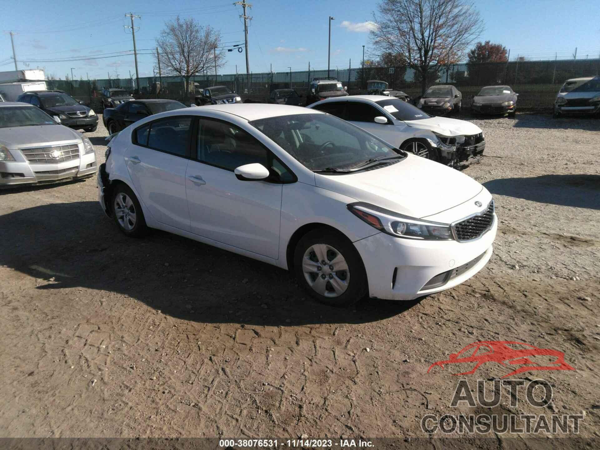 KIA FORTE 2018 - 3KPFK4A70JE272564