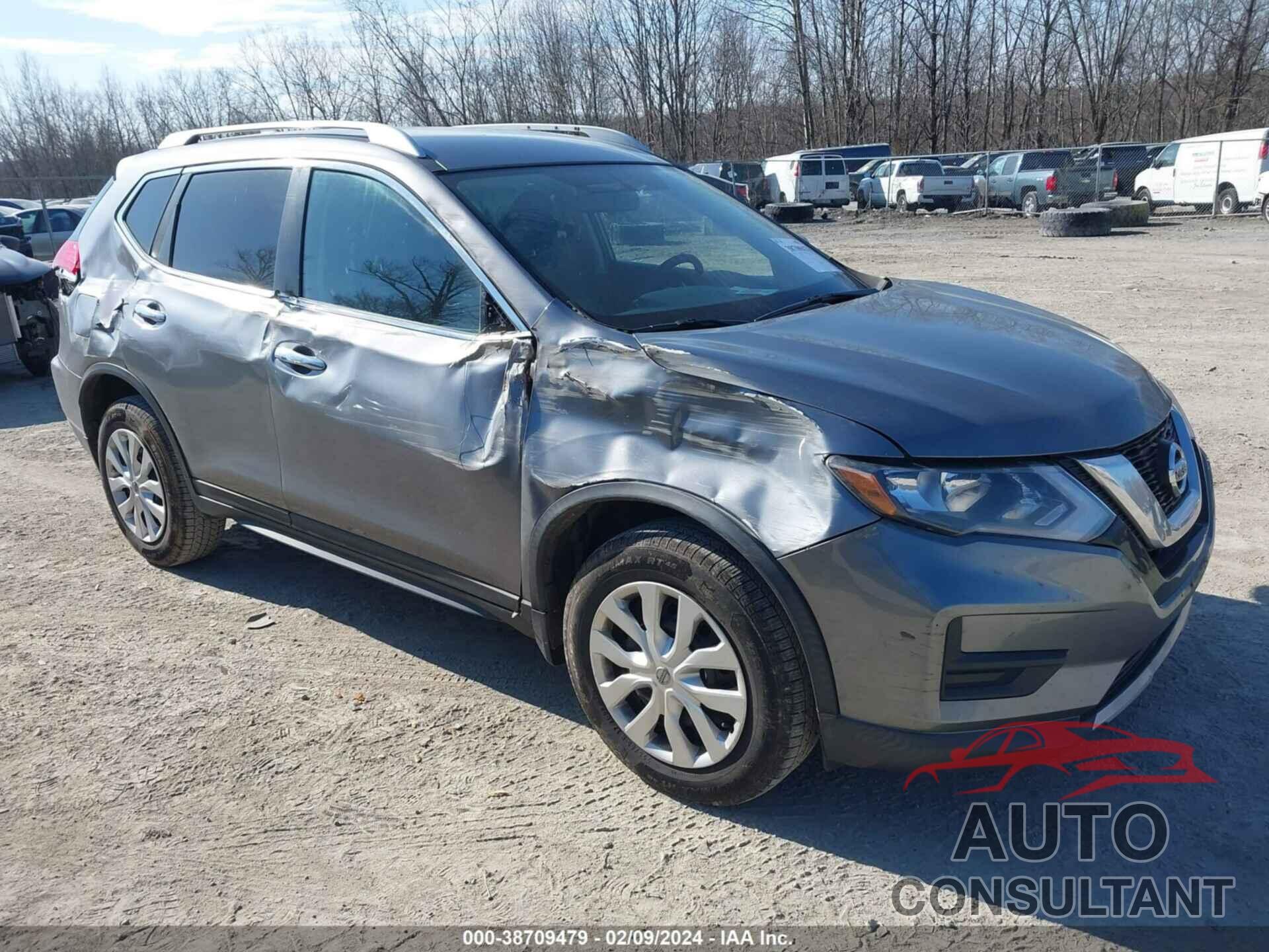 NISSAN ROGUE 2017 - KNMAT2MVXHP522117