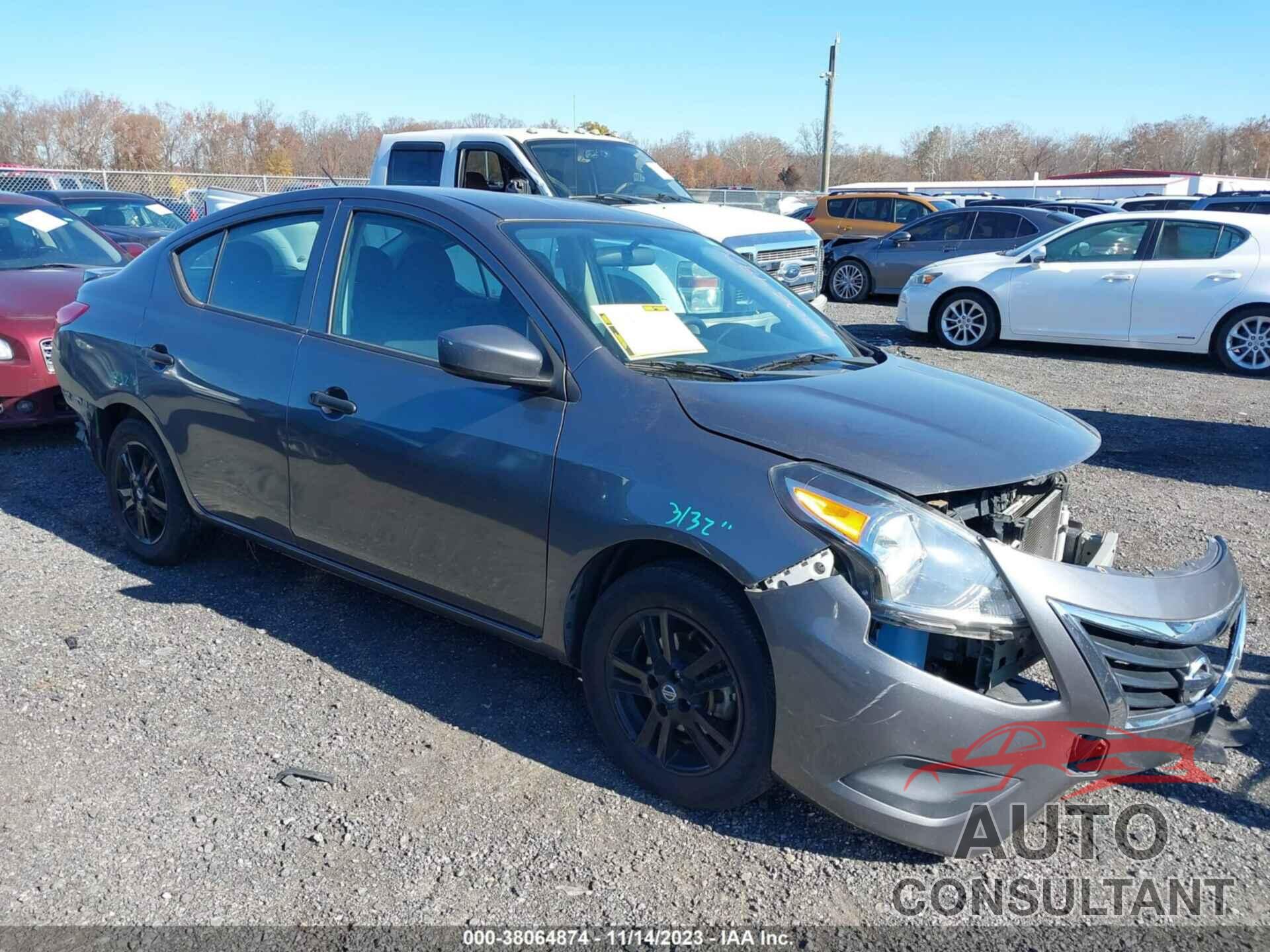 NISSAN VERSA 2019 - 3N1CN7APXKL826639