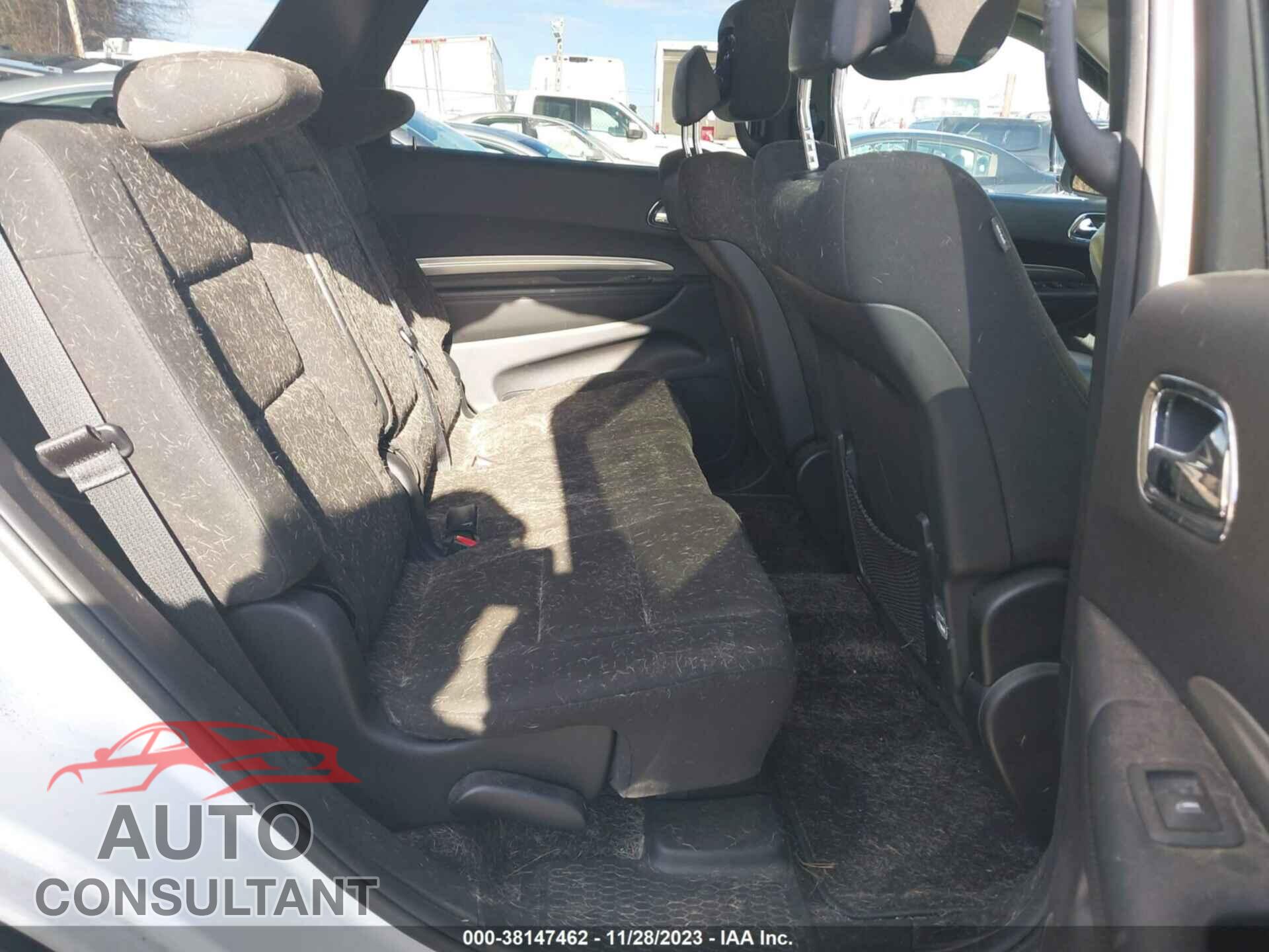DODGE DURANGO 2018 - 1C4RDJAG7JC386140