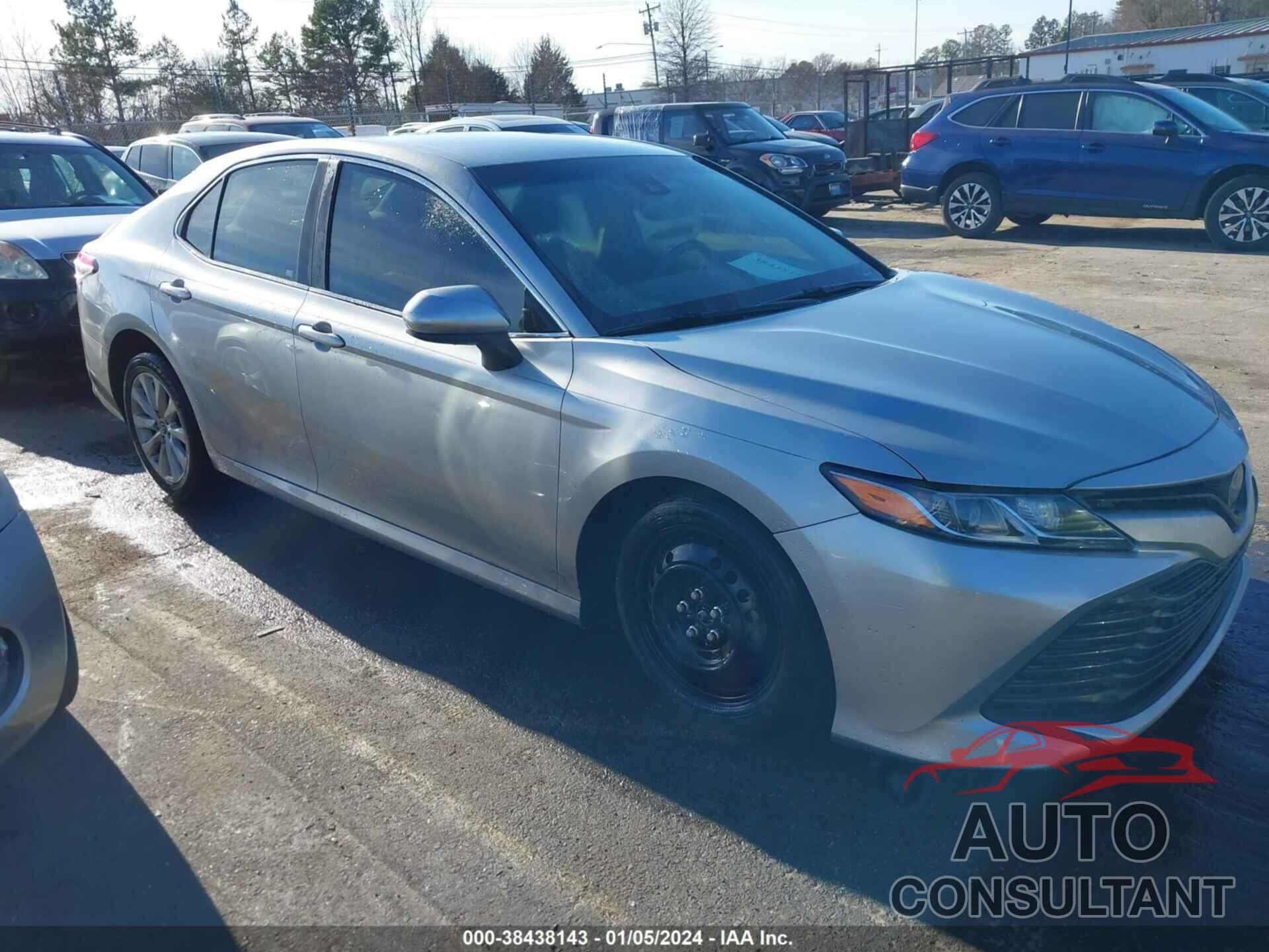 TOYOTA CAMRY 2018 - 4T1B11HKXJU619244