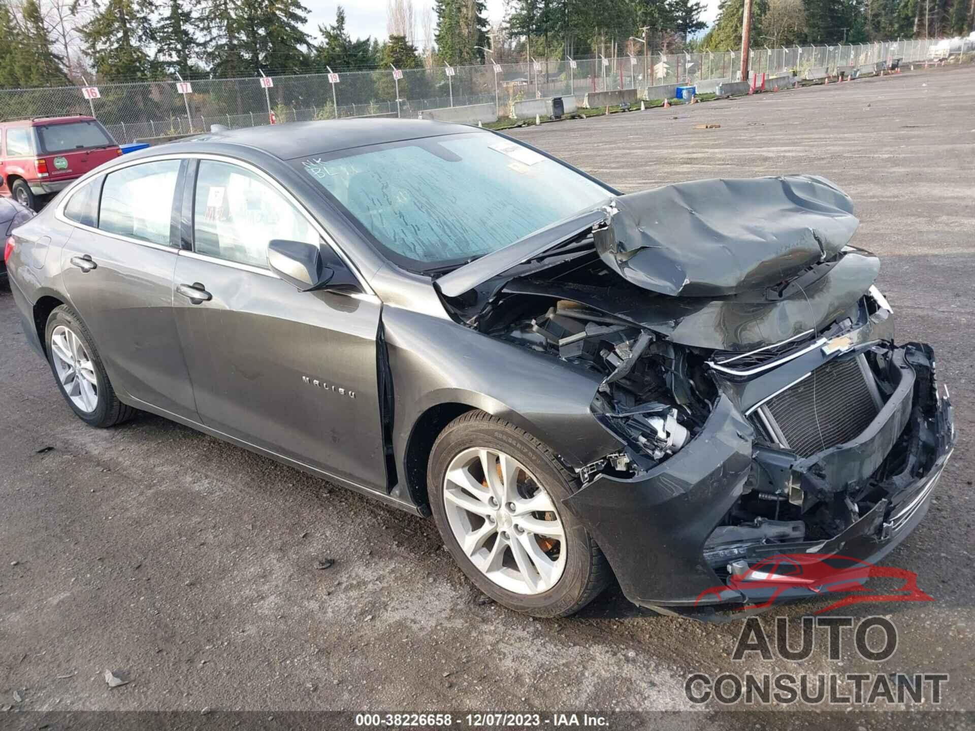CHEVROLET MALIBU 2016 - 1G1ZE5ST1GF304757