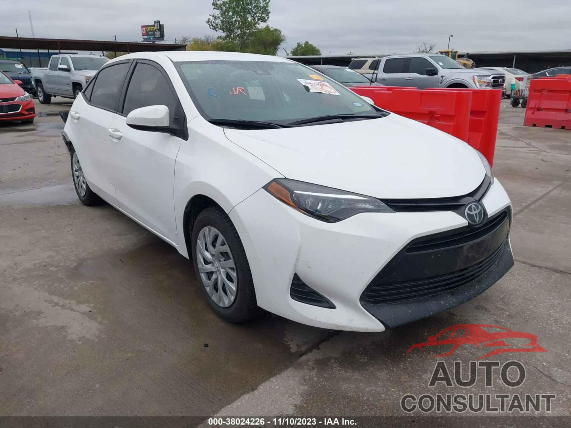 TOYOTA COROLLA 2019 - 5YFBURHE4KP938609