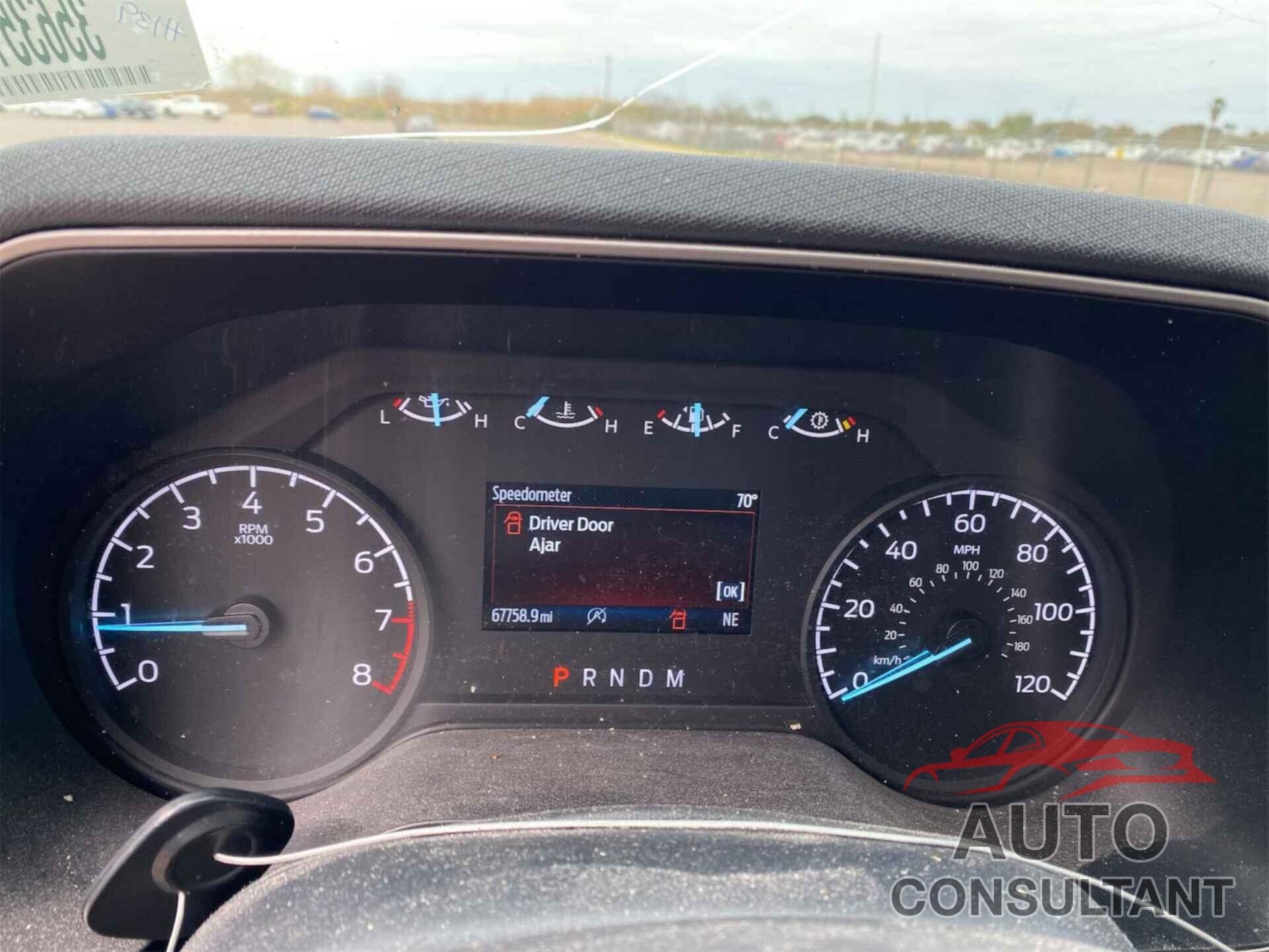 FORD F-150 2021 - 1FTMF1CB2MKD74011