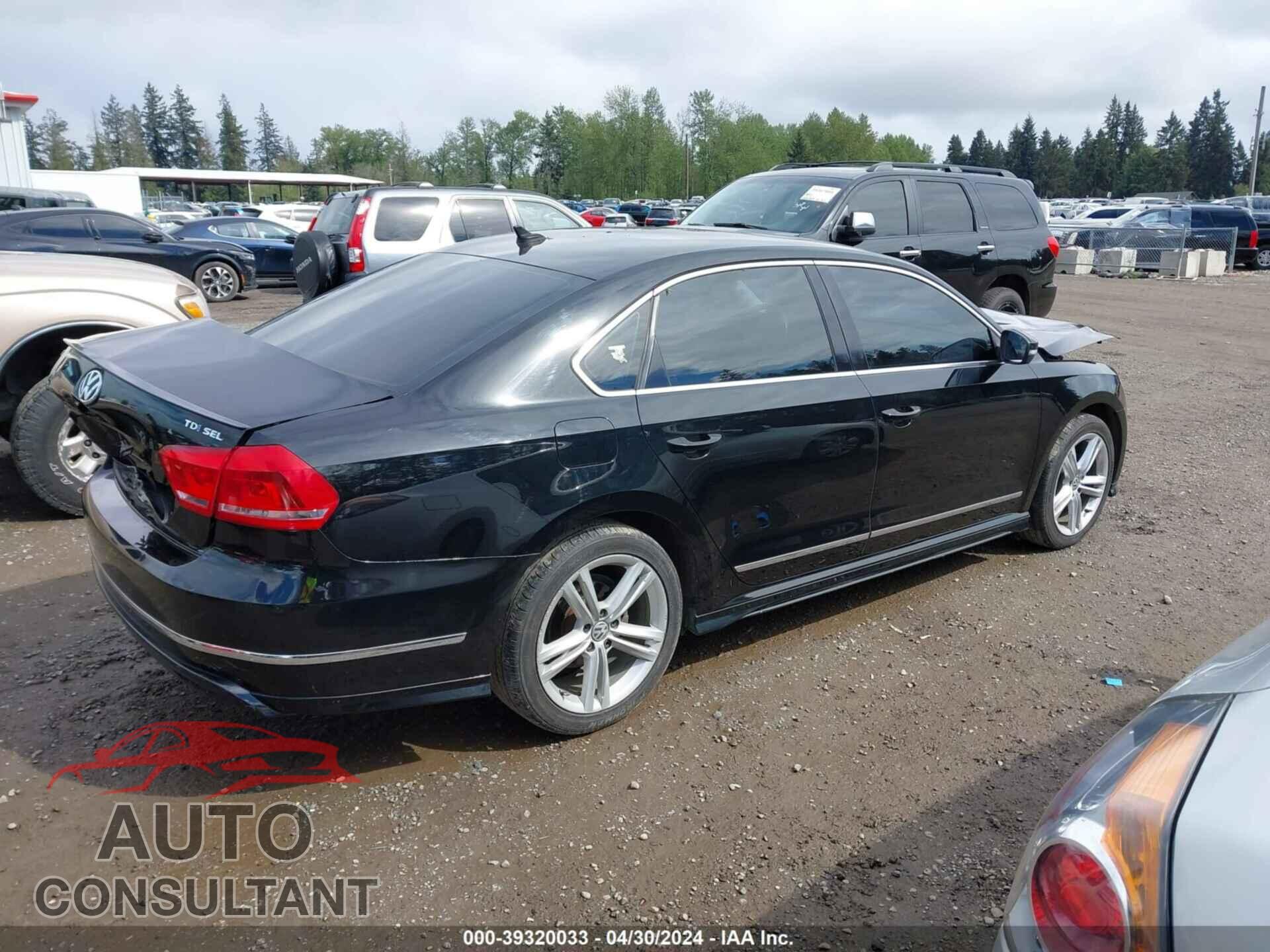 VOLKSWAGEN PASSAT 2013 - 1VWCN7A35DC080395