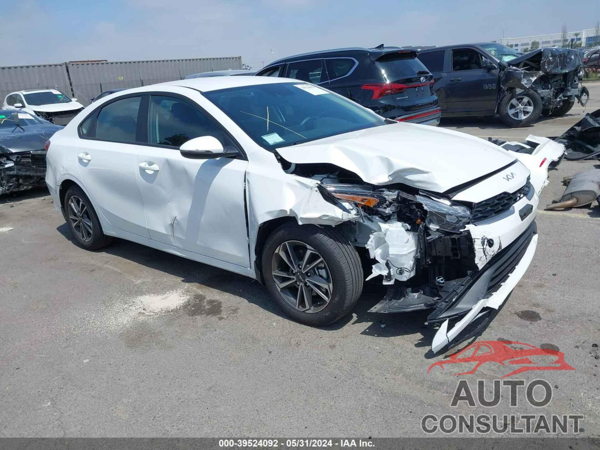 KIA FORTE 2023 - 3KPF24AD3PE669782