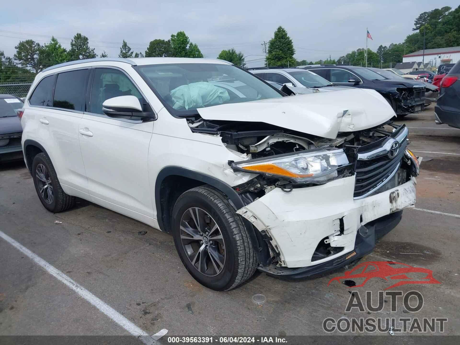 TOYOTA HIGHLANDER 2016 - 5TDKKRFH8GS505571