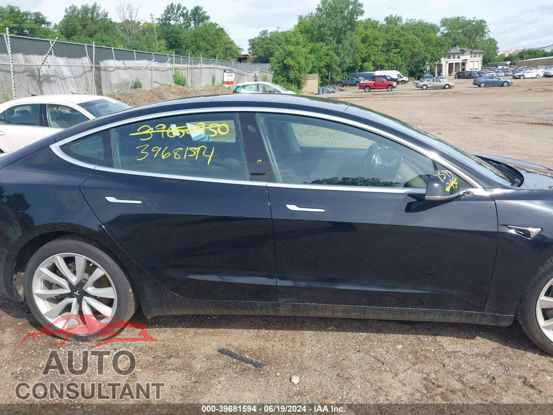 TESLA MODEL 3 2019 - 5YJ3E1EA2KF314159