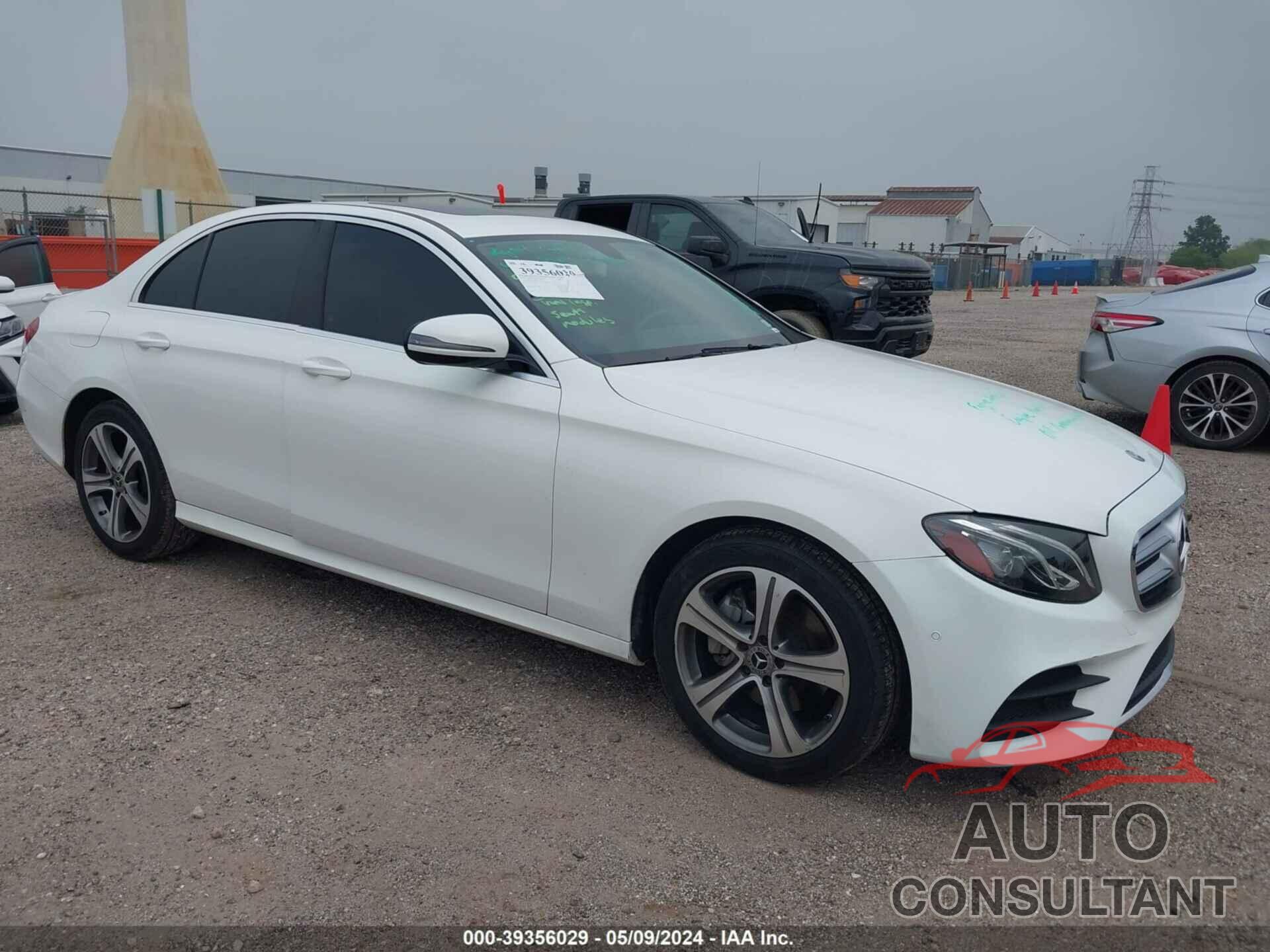 MERCEDES-BENZ E 300 2018 - WDDZF4JBXJA373450