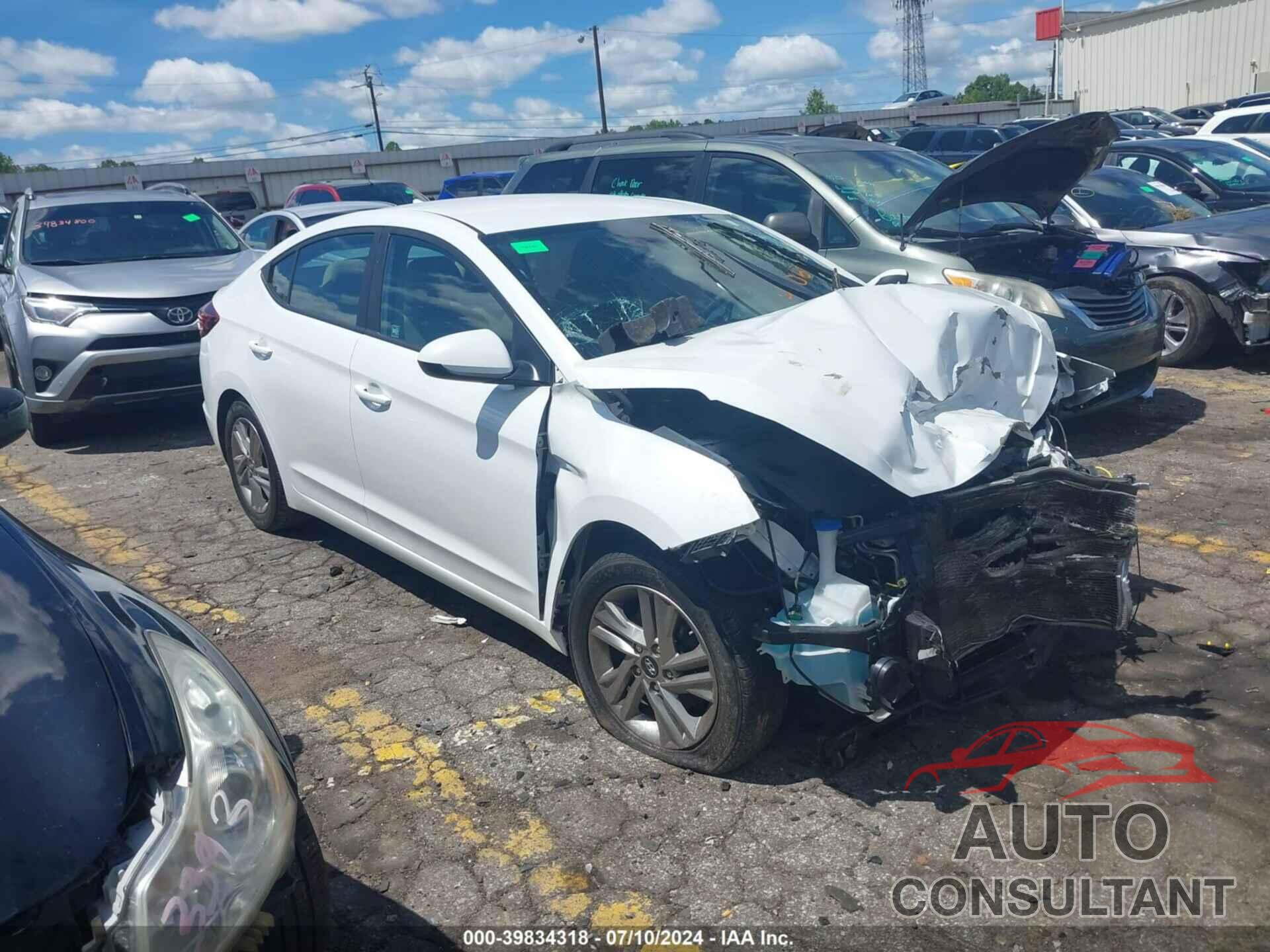 HYUNDAI ELANTRA 2019 - 5NPD84LF1KH490682