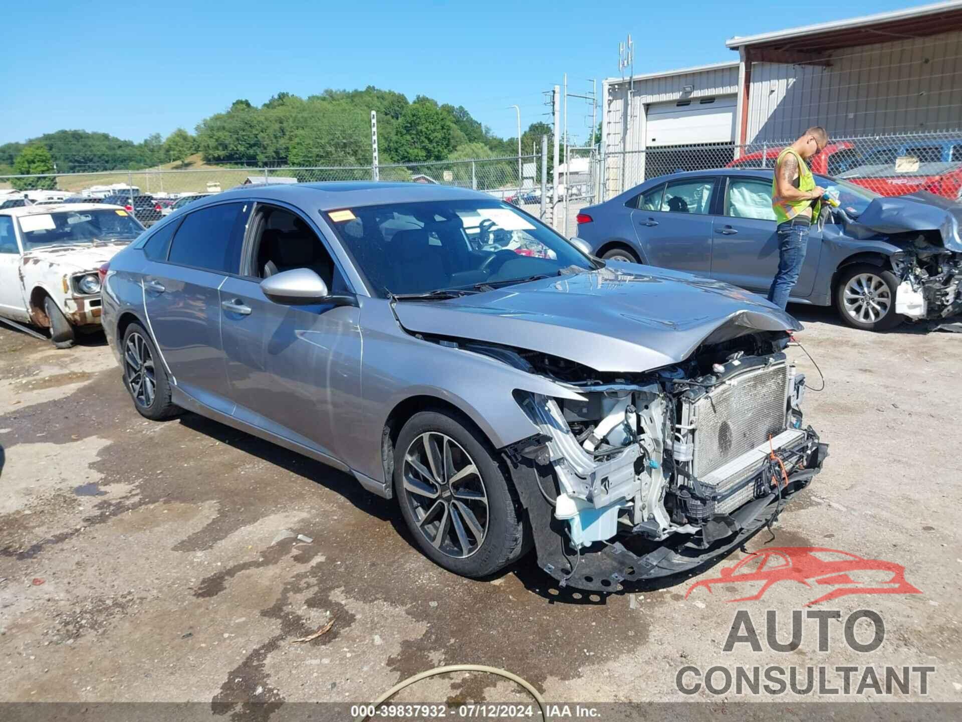 HONDA ACCORD 2018 - 1HGCV2F36JA042729