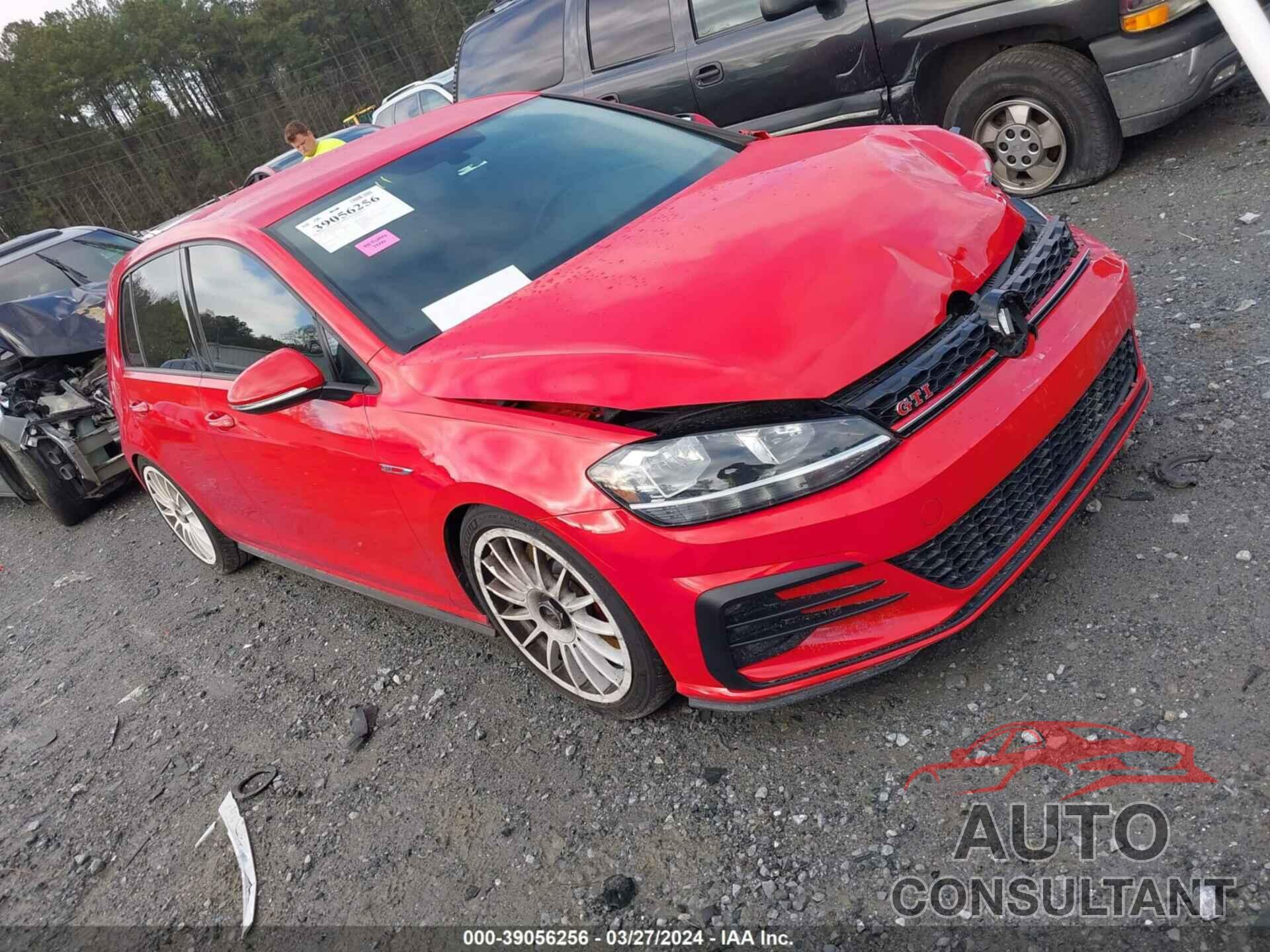 VOLKSWAGEN GOLF GTI 2019 - 3VW5T7AU6KM009712