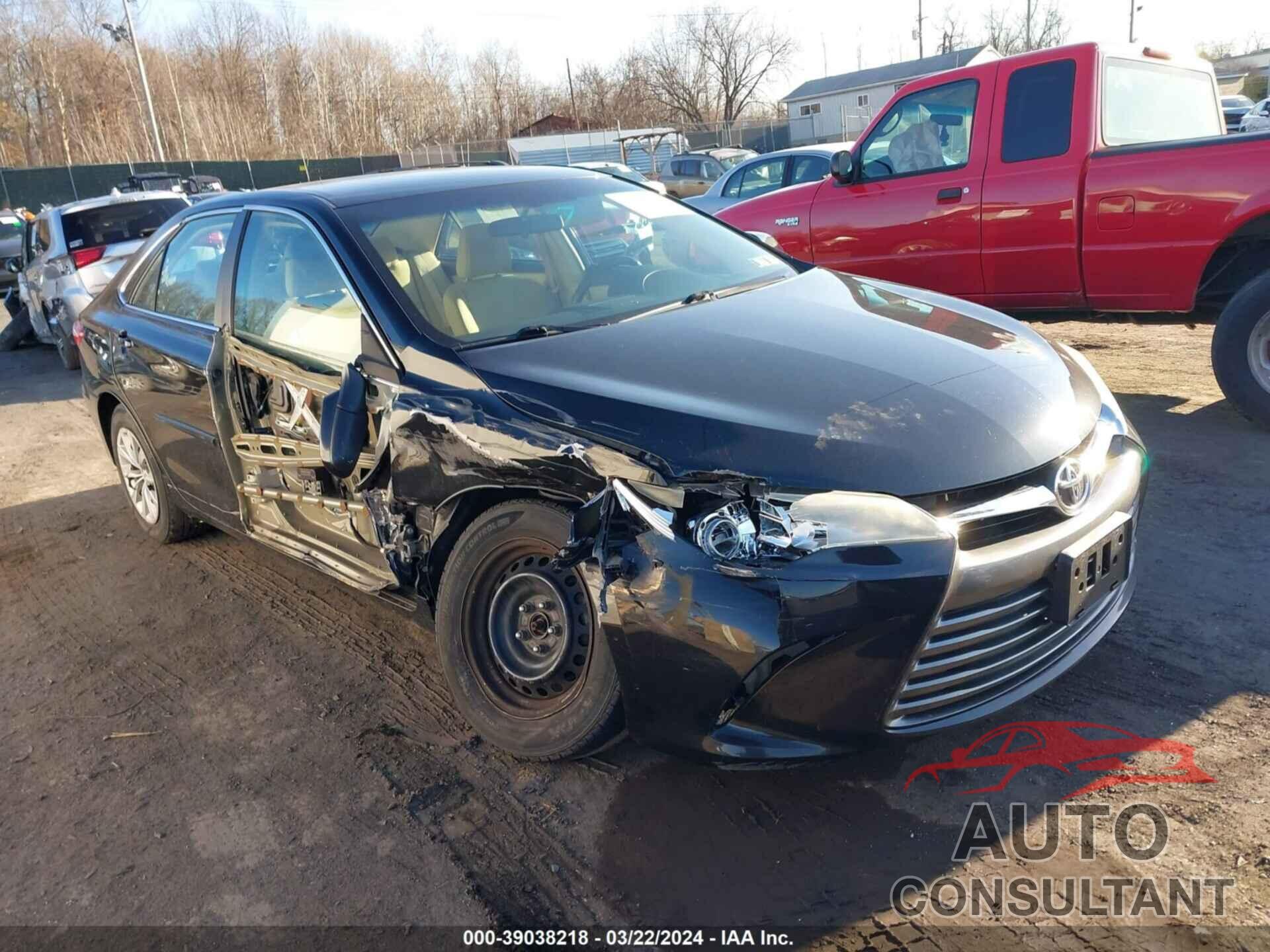 TOYOTA CAMRY 2016 - 4T4BF1FKXGR560683