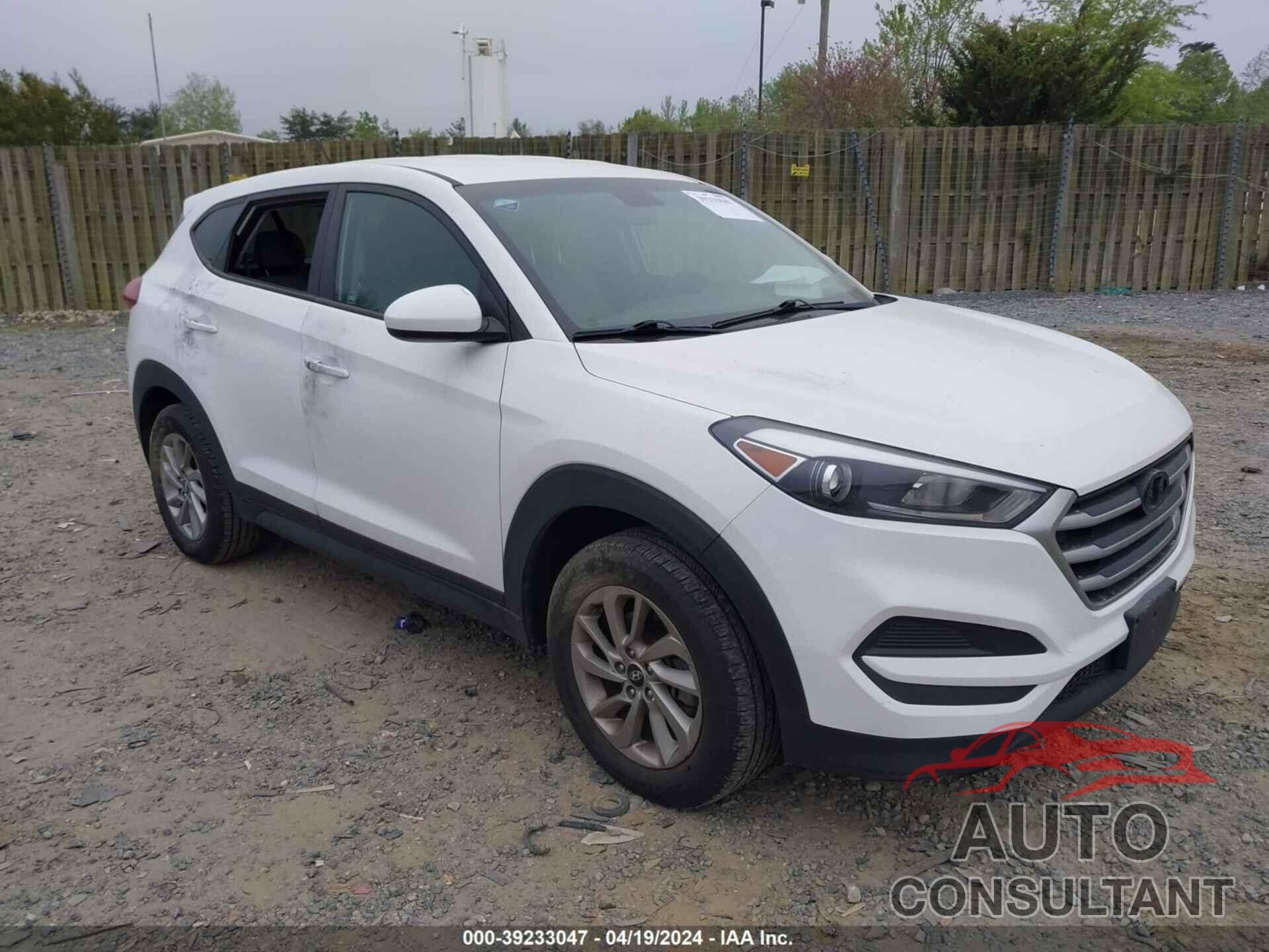 HYUNDAI TUCSON 2018 - KM8J2CA48JU832502