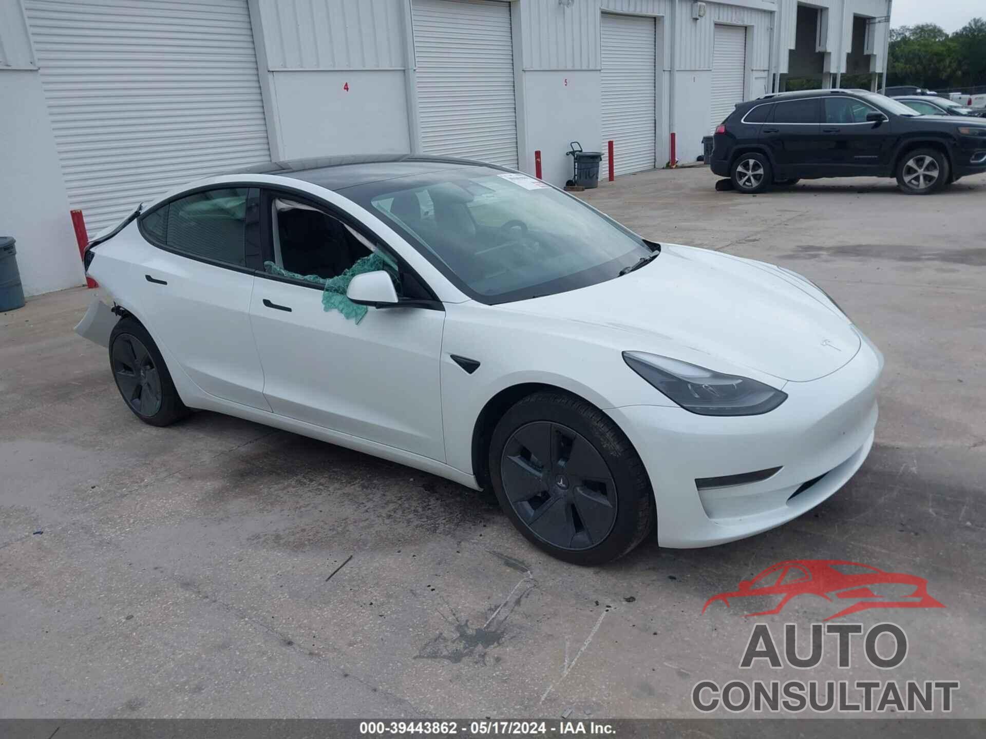 TESLA MODEL 3 2023 - 5YJ3E1EA5PF586812