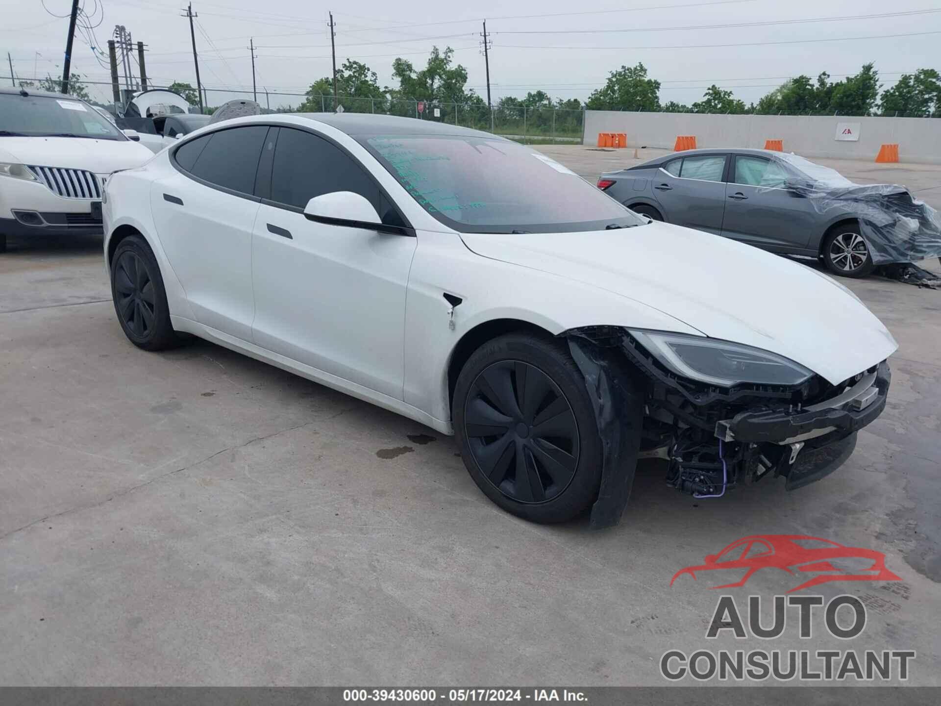 TESLA MODEL S 2023 - 5YJSA1E54PF498571